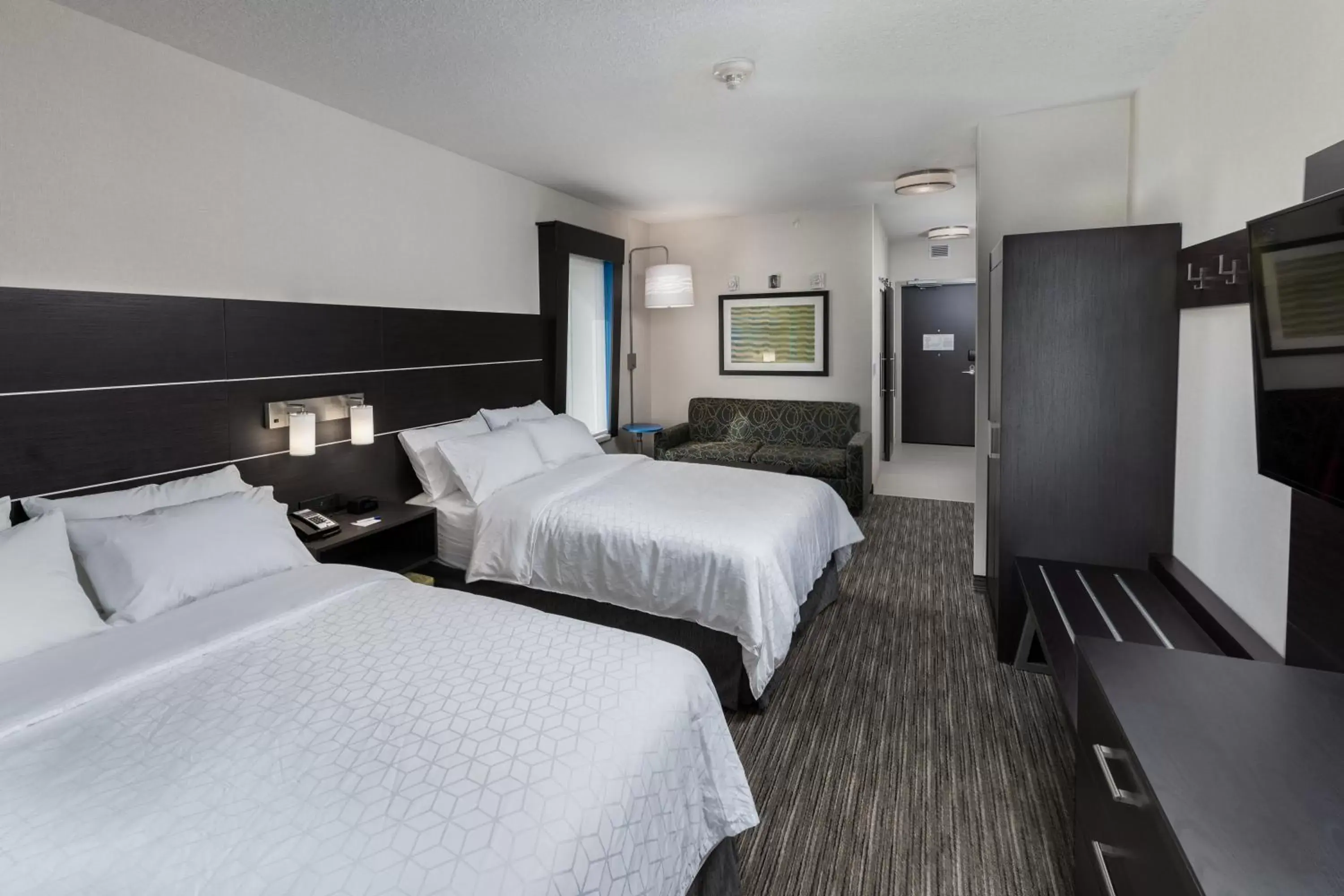 Photo of the whole room in Holiday Inn Express & Suites - Saskatoon East - University, an IHG Hotel