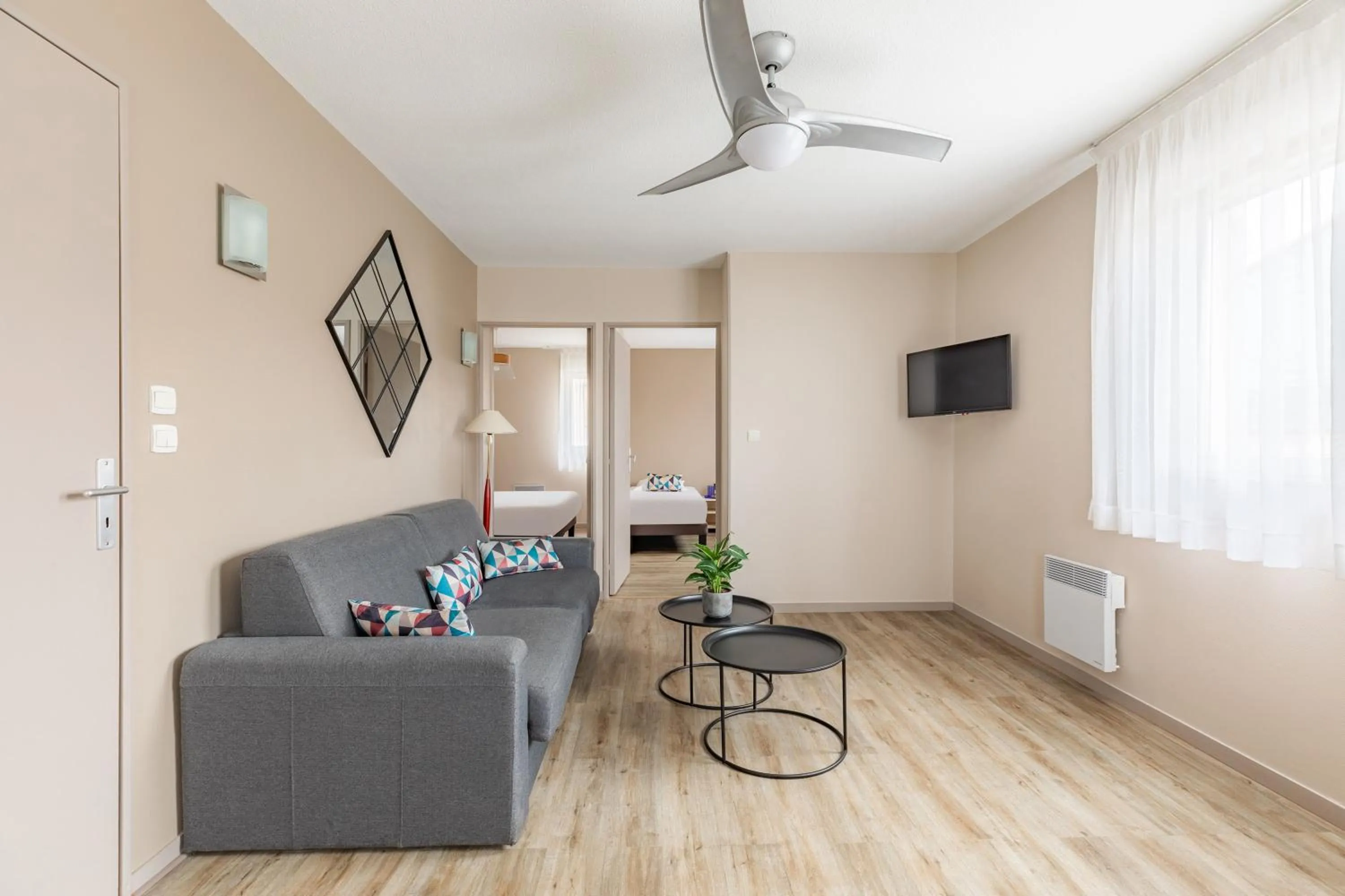 TV and multimedia in Appart'City Classic Limoges