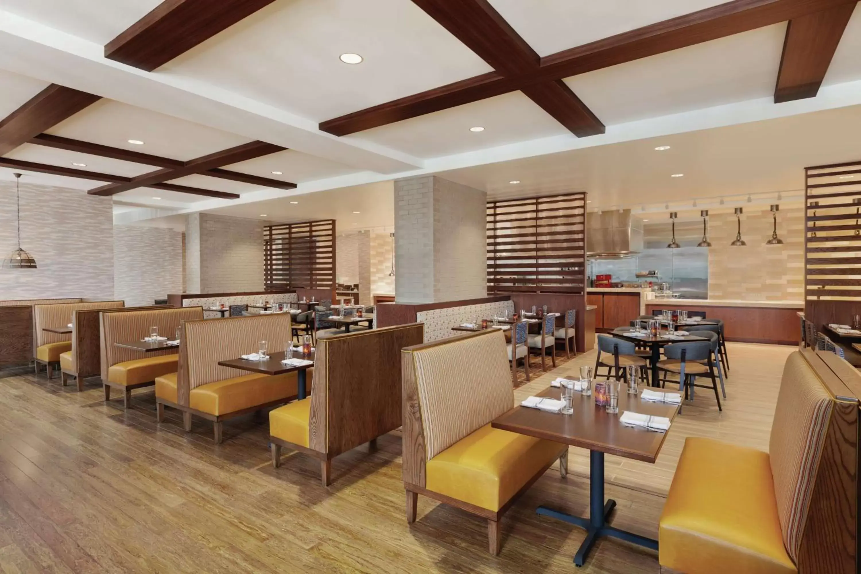 Restaurant/places to eat in Embassy Suites By Hilton South Jordan Salt Lake City Restaurant/places to eat in Embassy Suites By Hilton South Jordan Salt Lake City