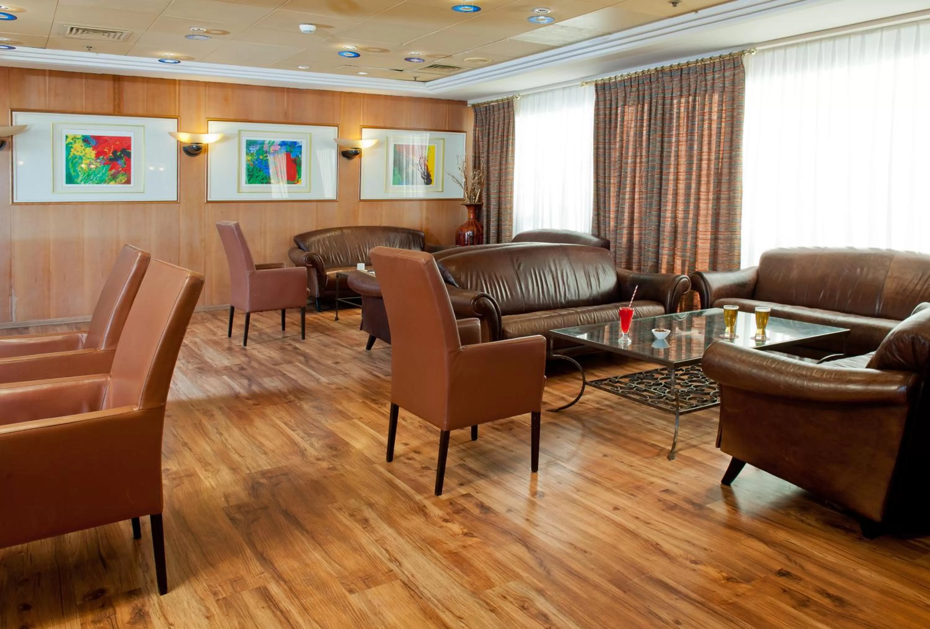 Lobby or reception in Leonardo Royal Resort Eilat