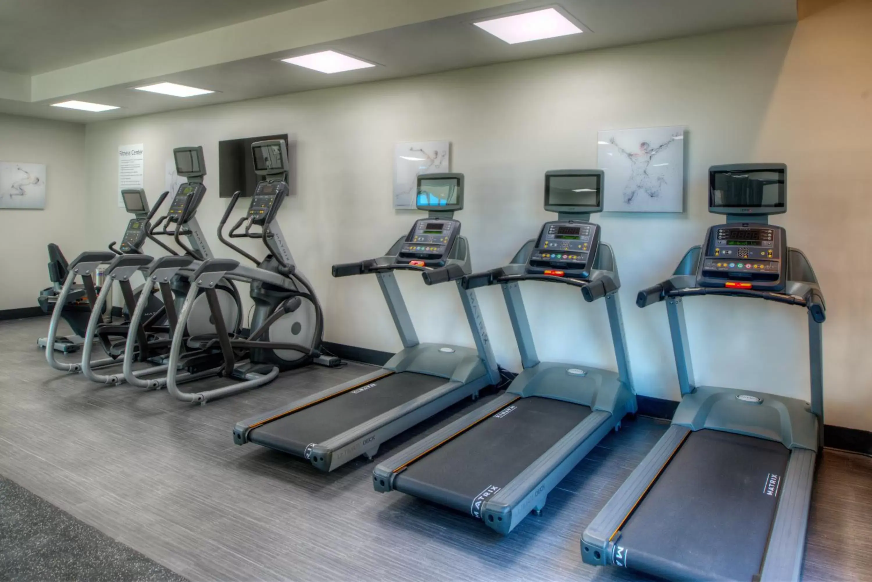 Fitness centre/facilities, Fitness Center/Facilities in Holiday Inn Hotel & Suites - Houston West - Katy Mills, an IHG Hotel