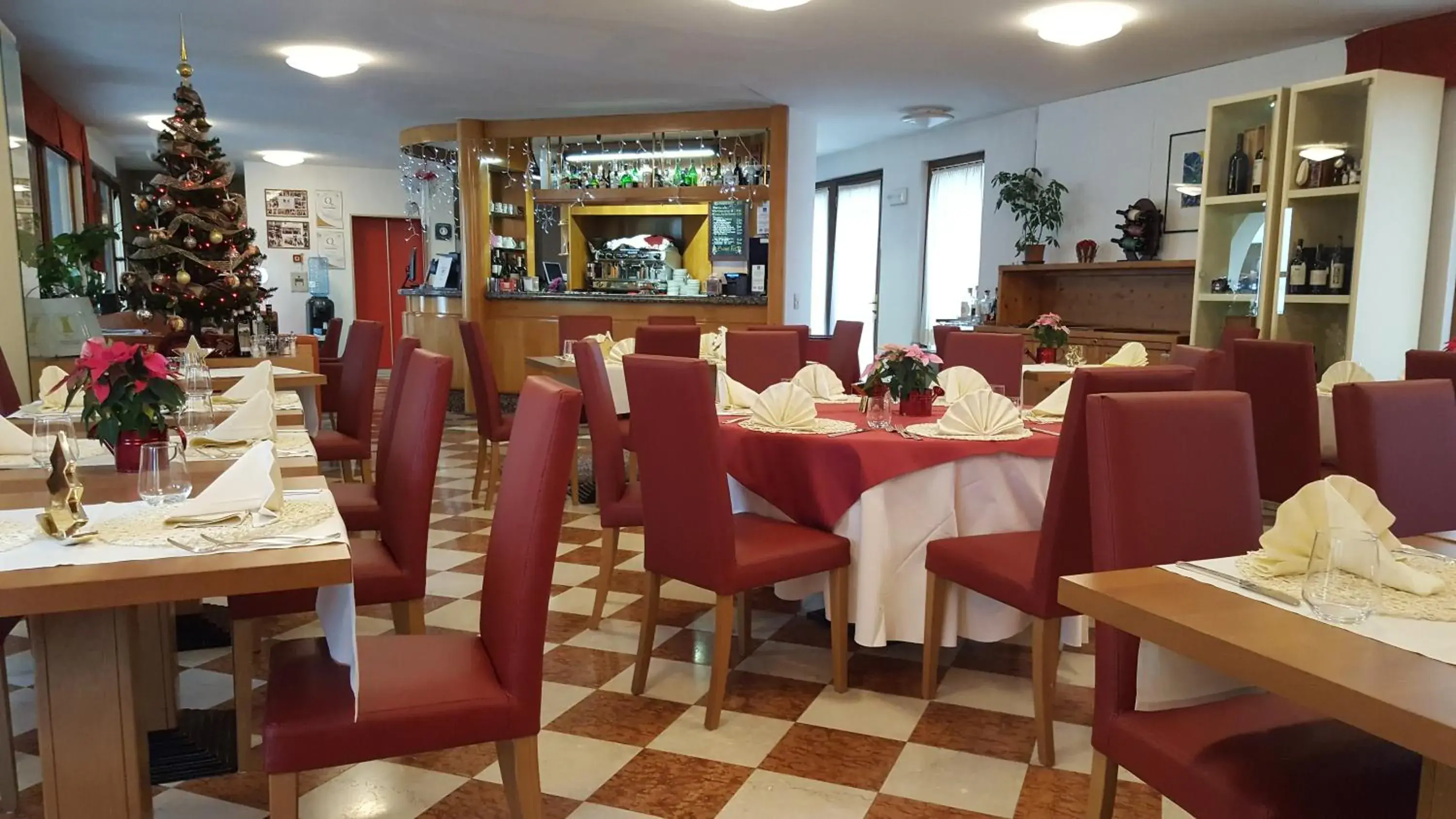 Restaurant/Places to Eat in Hotel and Wellness Patriarca