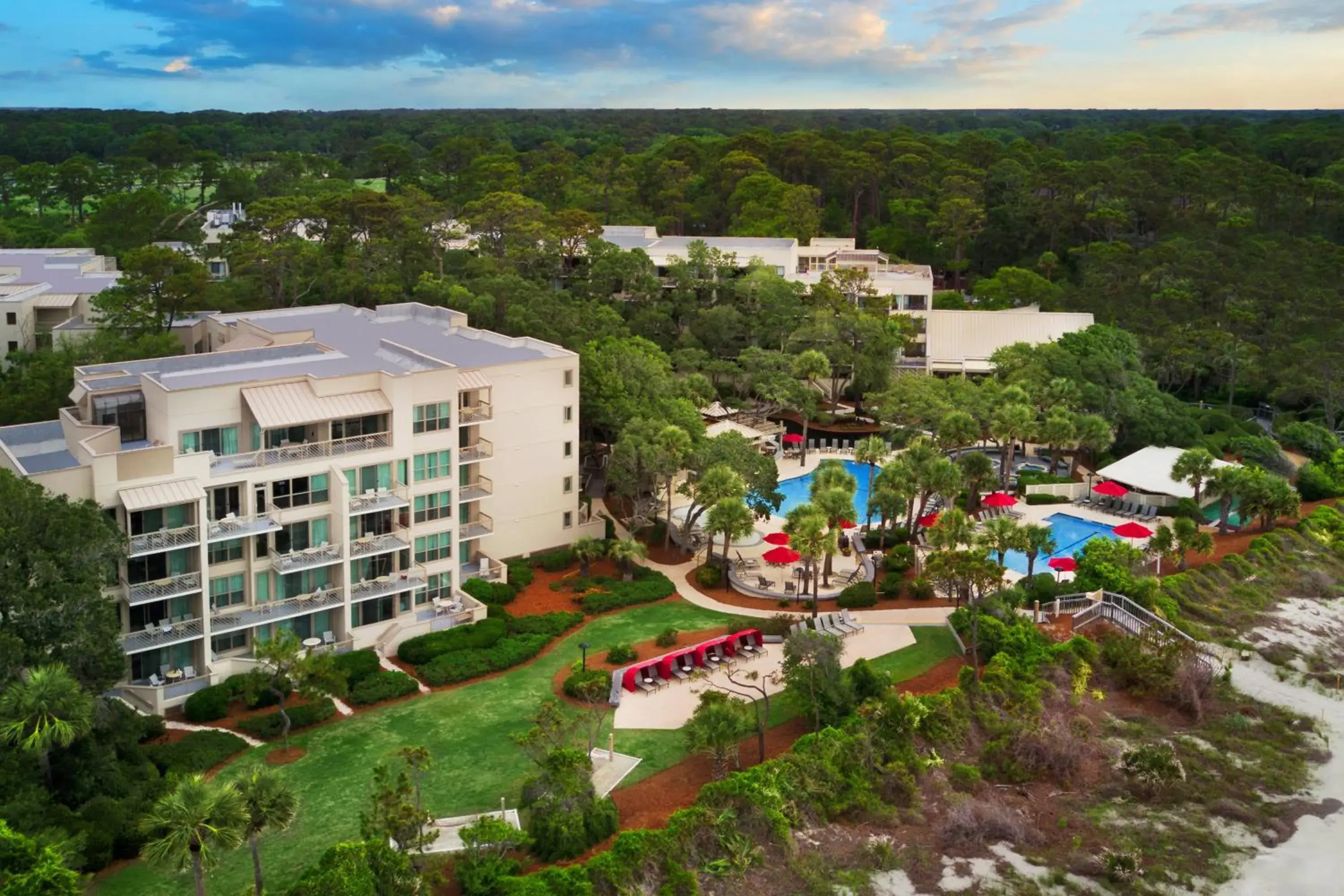 Property building, Bird's-eye View in Marriott's Monarch at Sea Pines