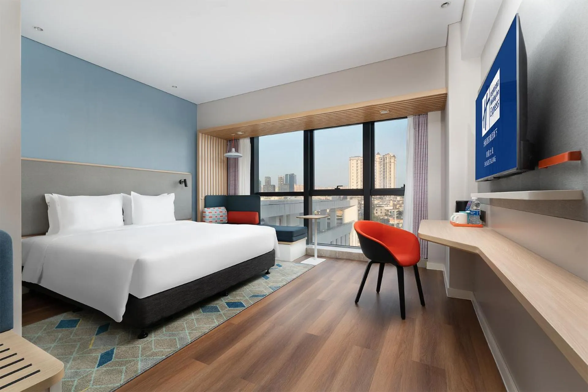 Bedroom, Bed in Holiday Inn Express Shunde Daliang by IHG