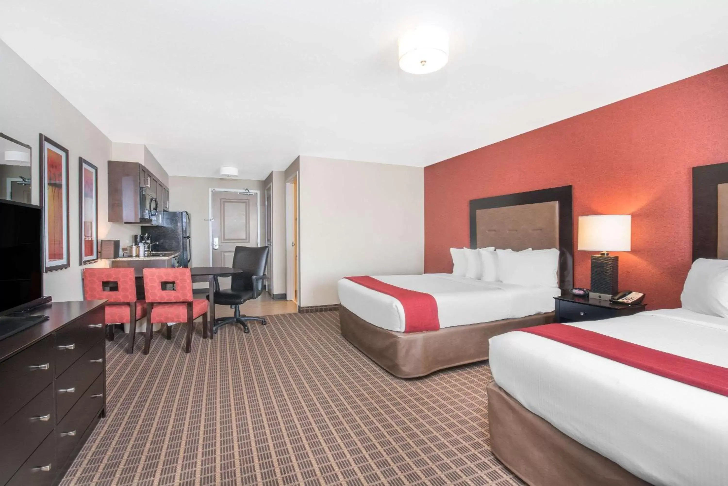 Studio Suite with Two Queen Beds - Mobility Access/Non-Smoking in Hawthorn Extended Stay by Wyndham Dickinson Studio Suite with Two Queen Beds - Mobility Access/Non-Smoking in Hawthorn Extended Stay by Wyndham Dickinson