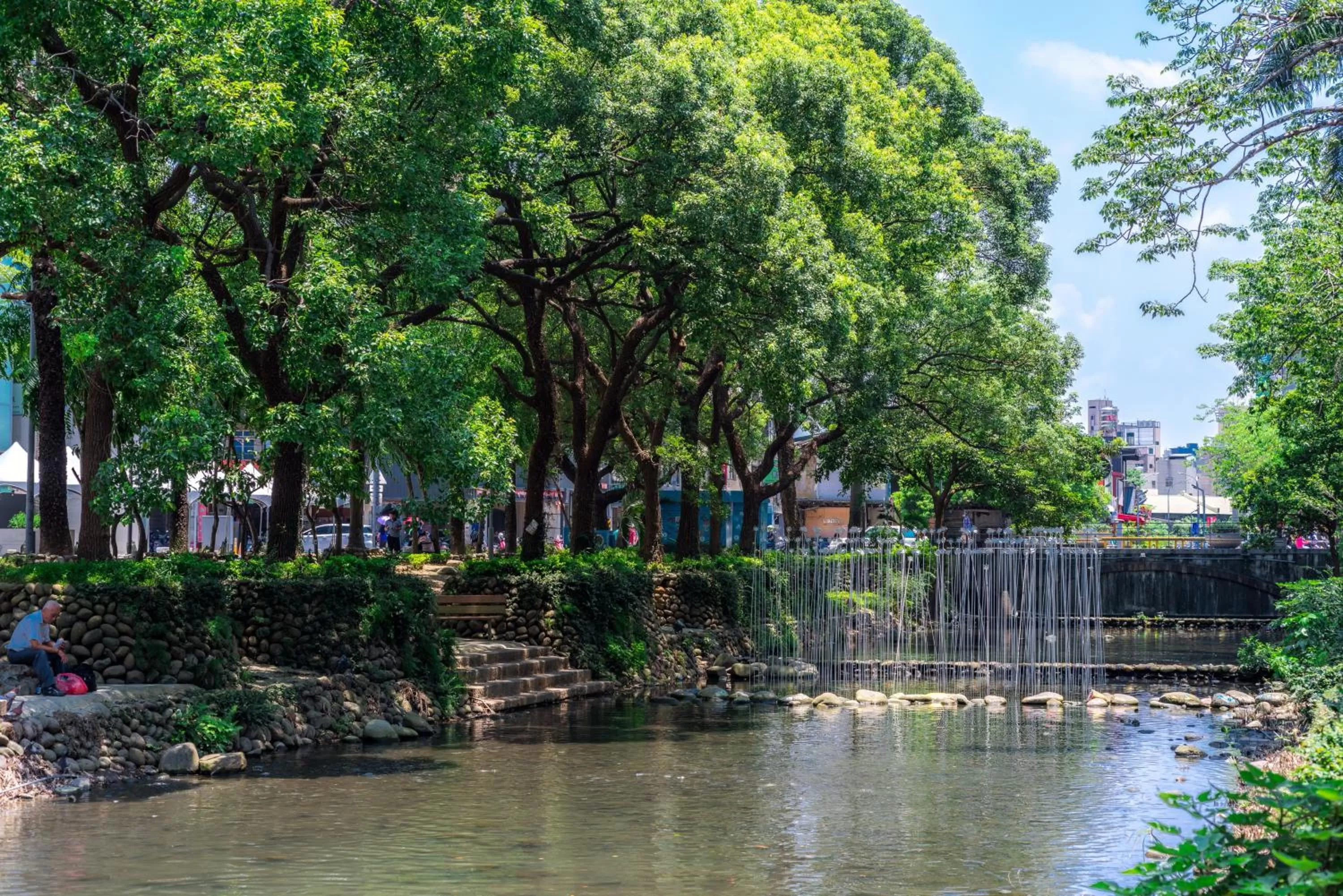 Nearby landmark in Shin Yuan Park Hotel