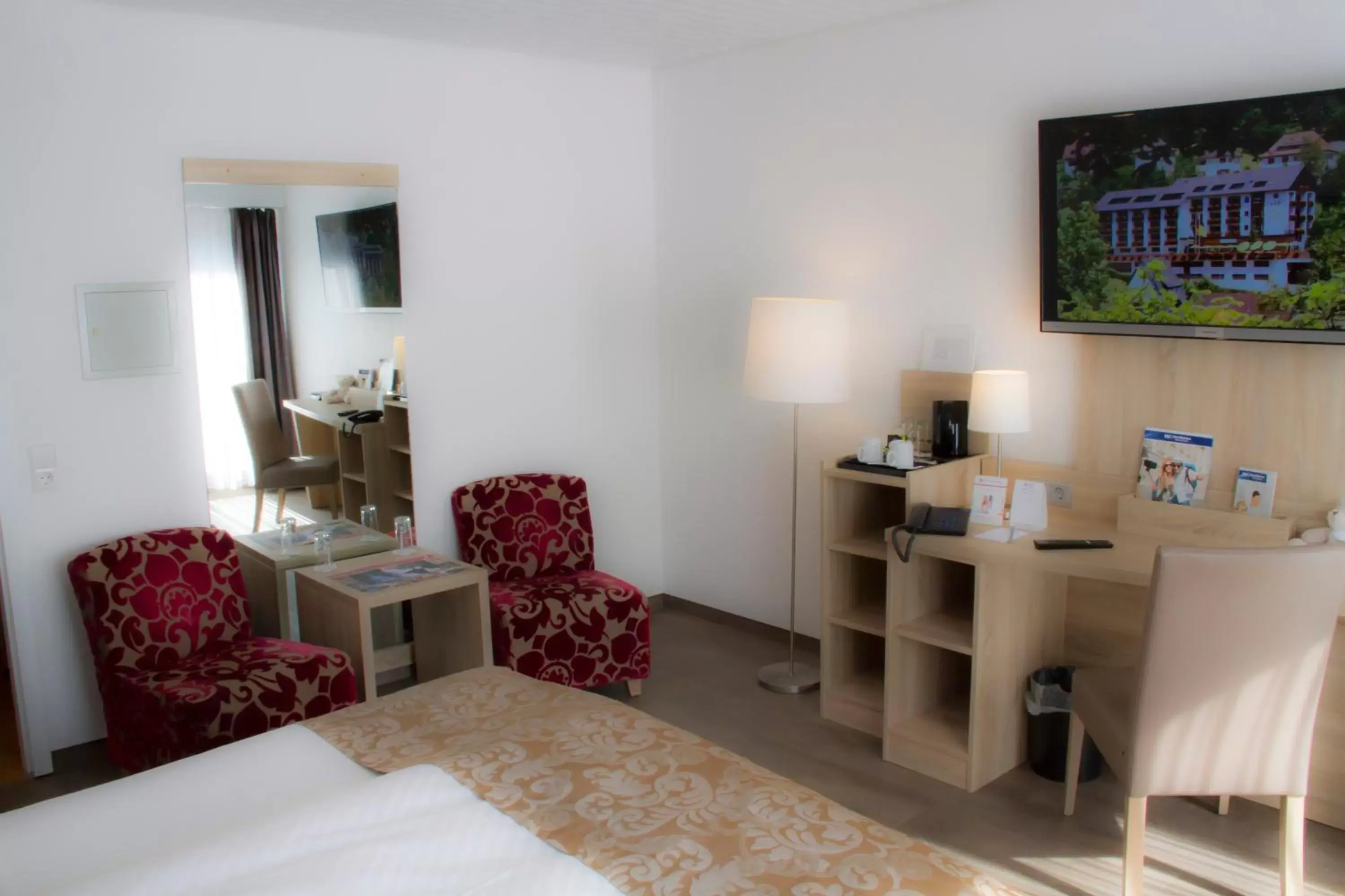 Photo of the whole room, TV/Entertainment Center in Best Western Plus Schwarzwald Residenz