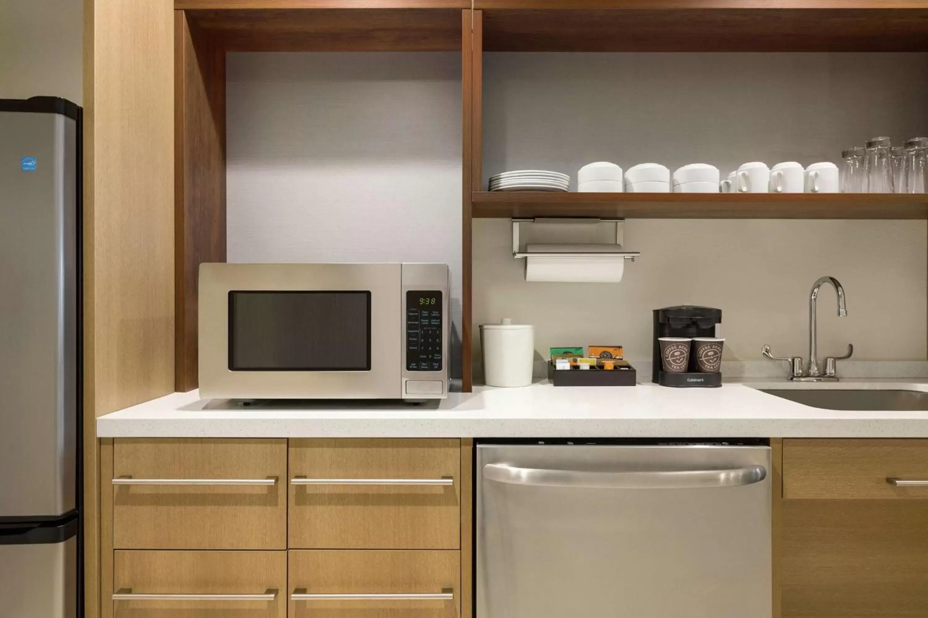Kitchen or kitchenette, Kitchen/Kitchenette in Home2 Suites By Hilton Frederick