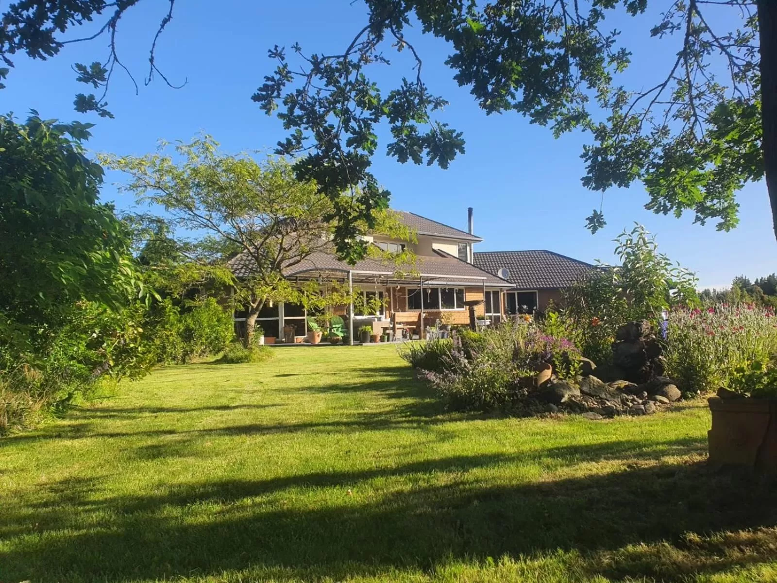 Property building in Newlands Bed and Breakfast