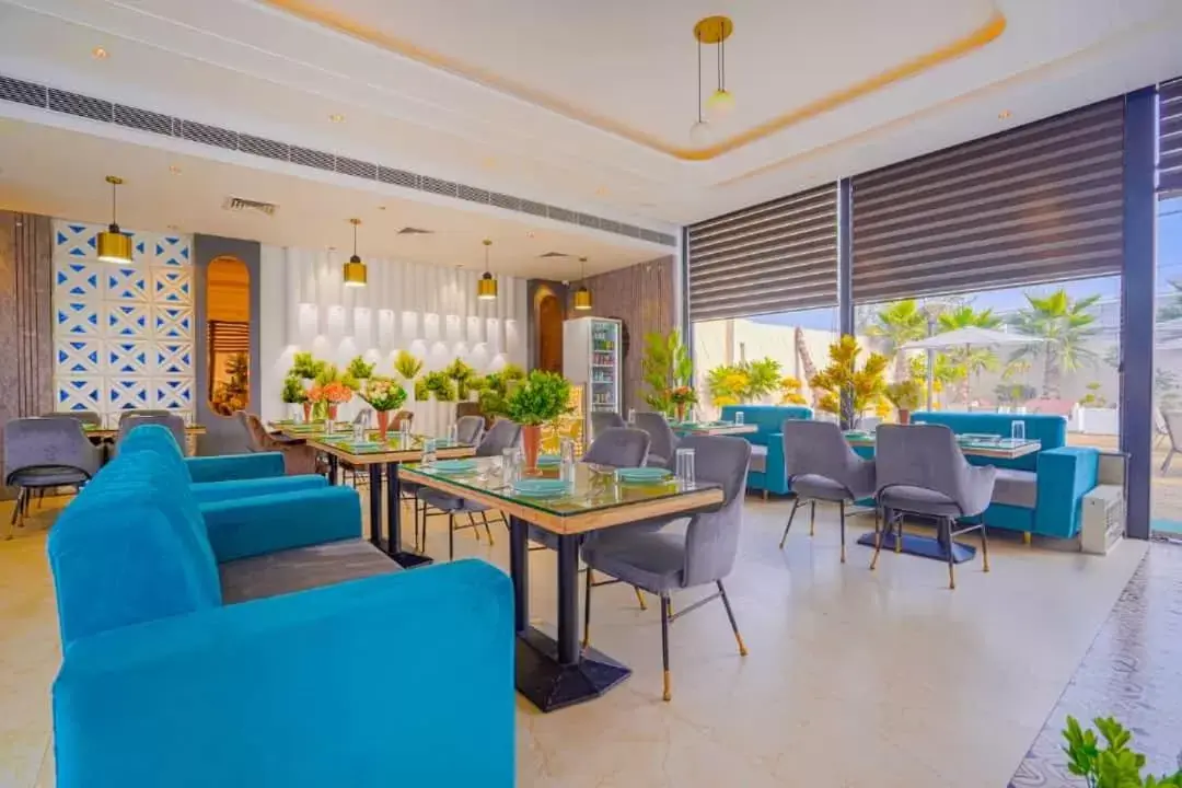 Restaurant/Places to Eat in Greenwood Villa By Levelup Restaurant/Places to Eat in Greenwood Villa By Levelup