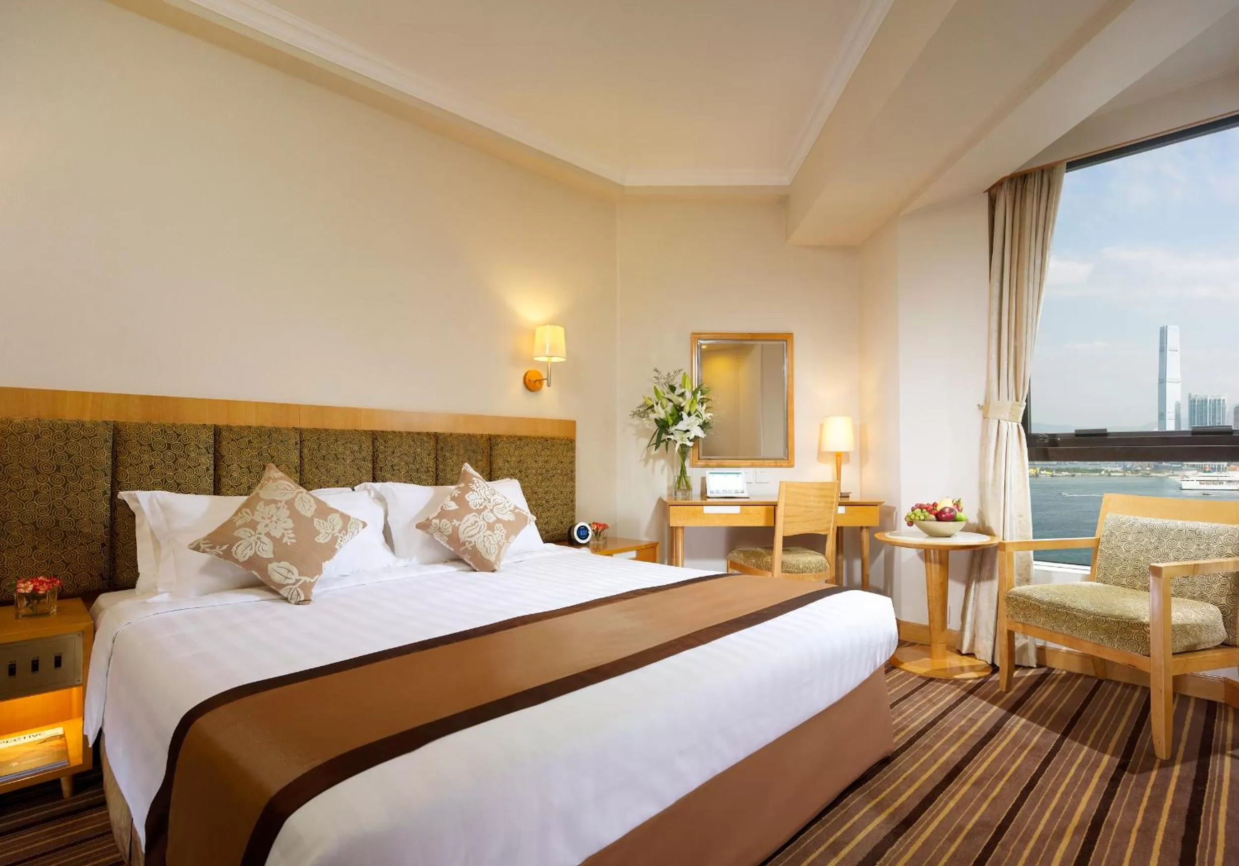 Day, Bed in The Harbourview - Chinese YMCA of Hong Kong