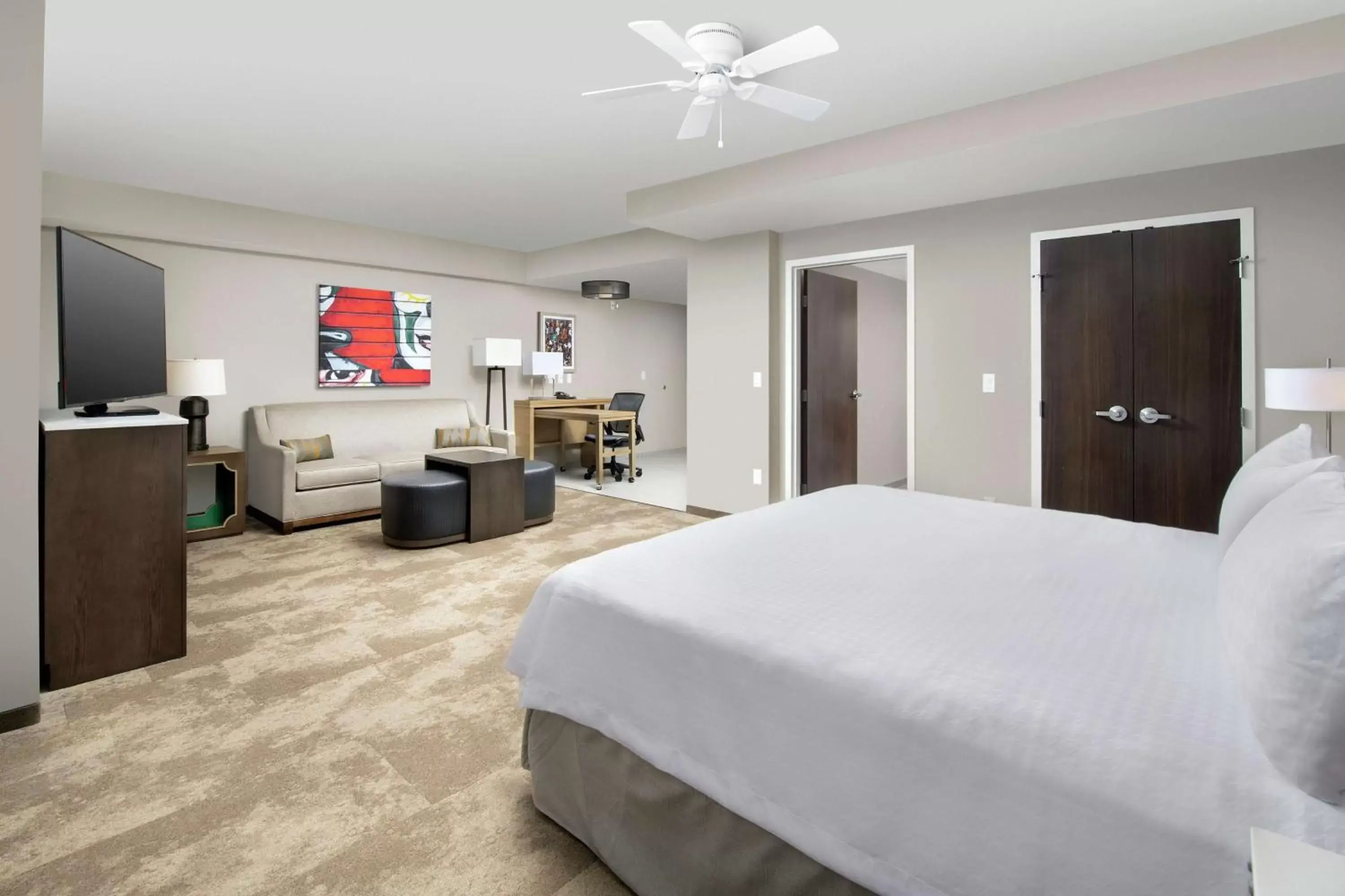 Bedroom in Homewood Suites by Hilton Austin Downtown