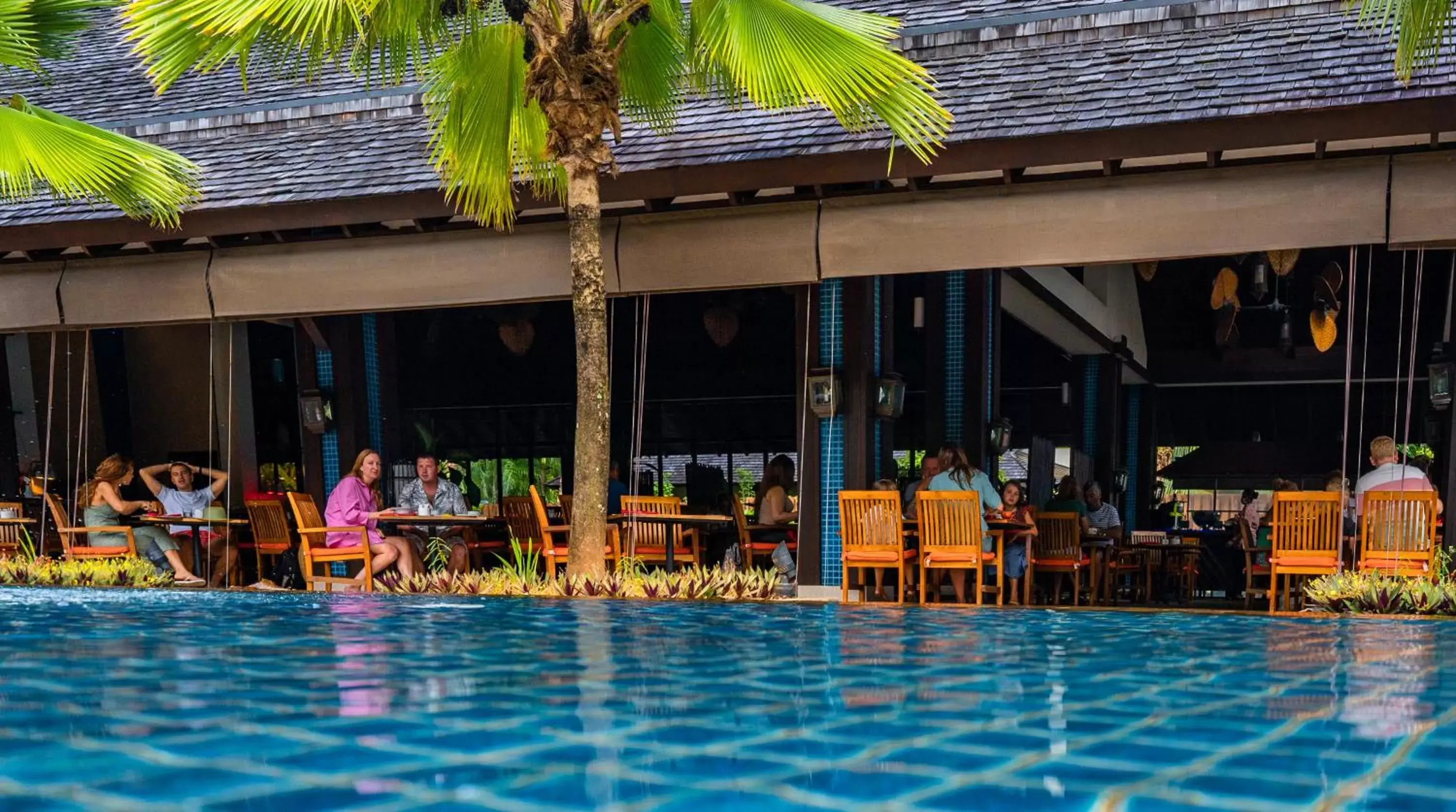 Restaurant/places to eat, Swimming Pool in STORY Seychelles