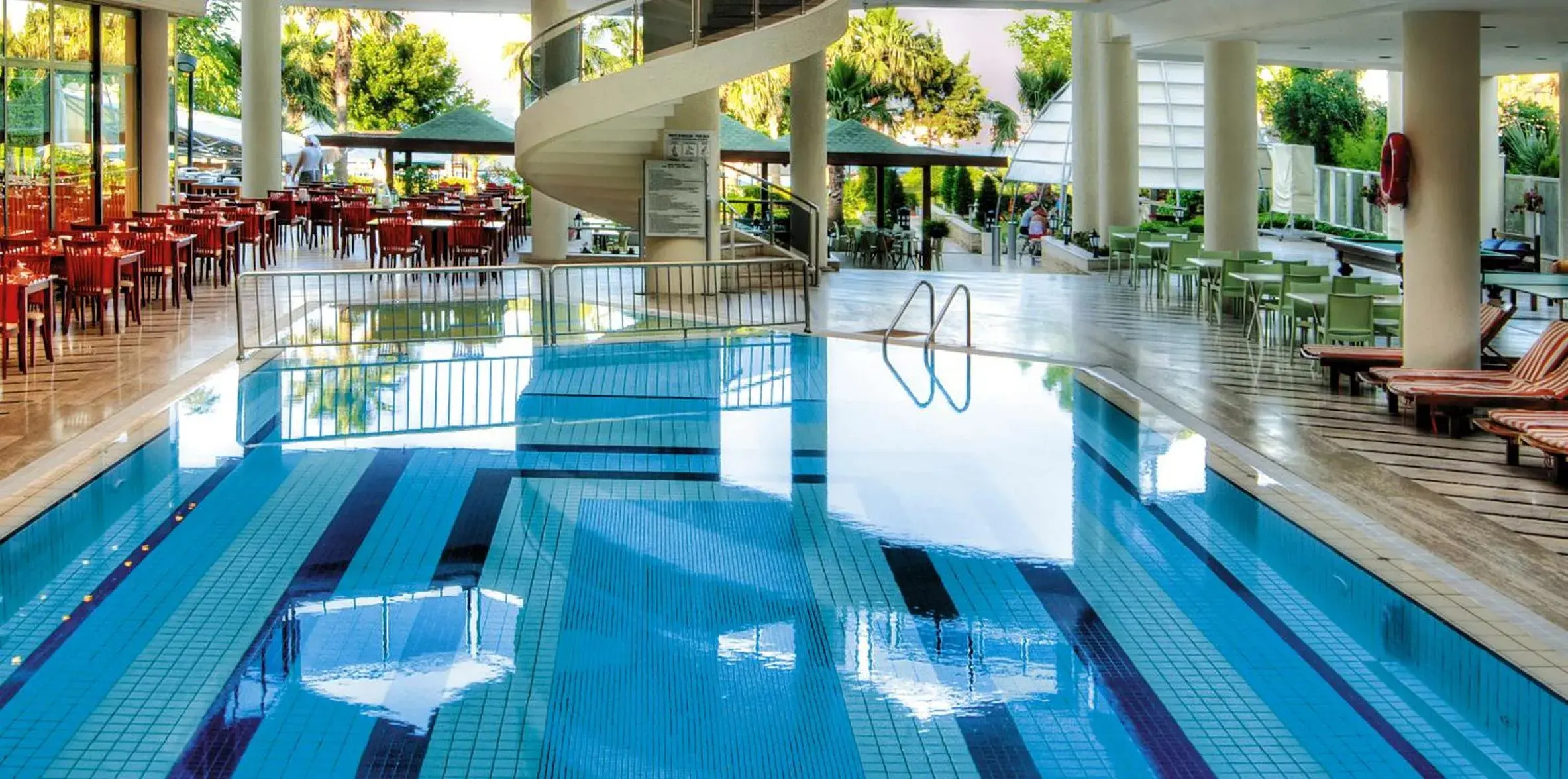 Swimming Pool in L'ancora Beach Hotel