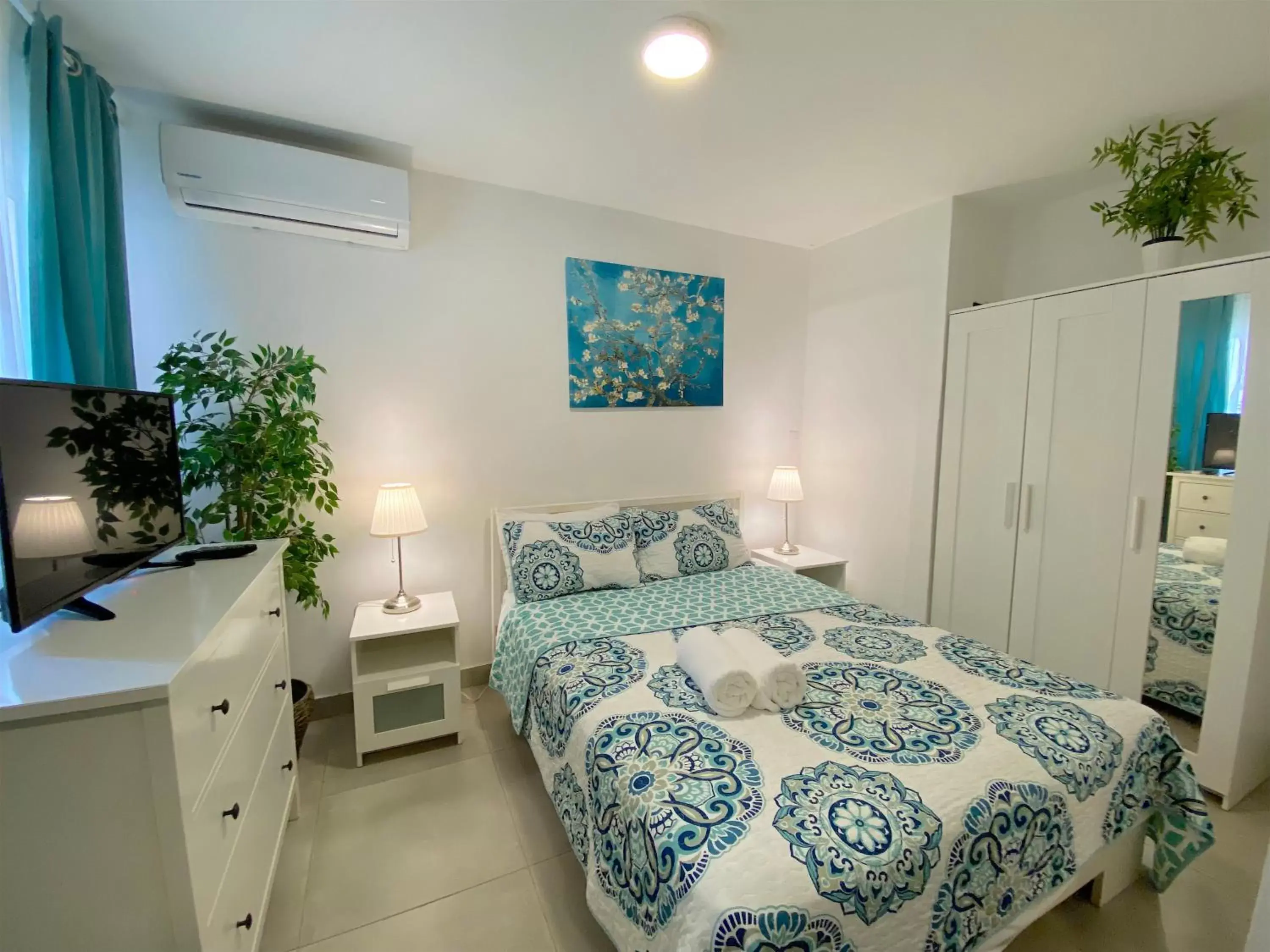 Bedroom, Bed in LOS CORALES VILLAS and SUITES - BEACH CLUB, SPA, RESTAURANTS