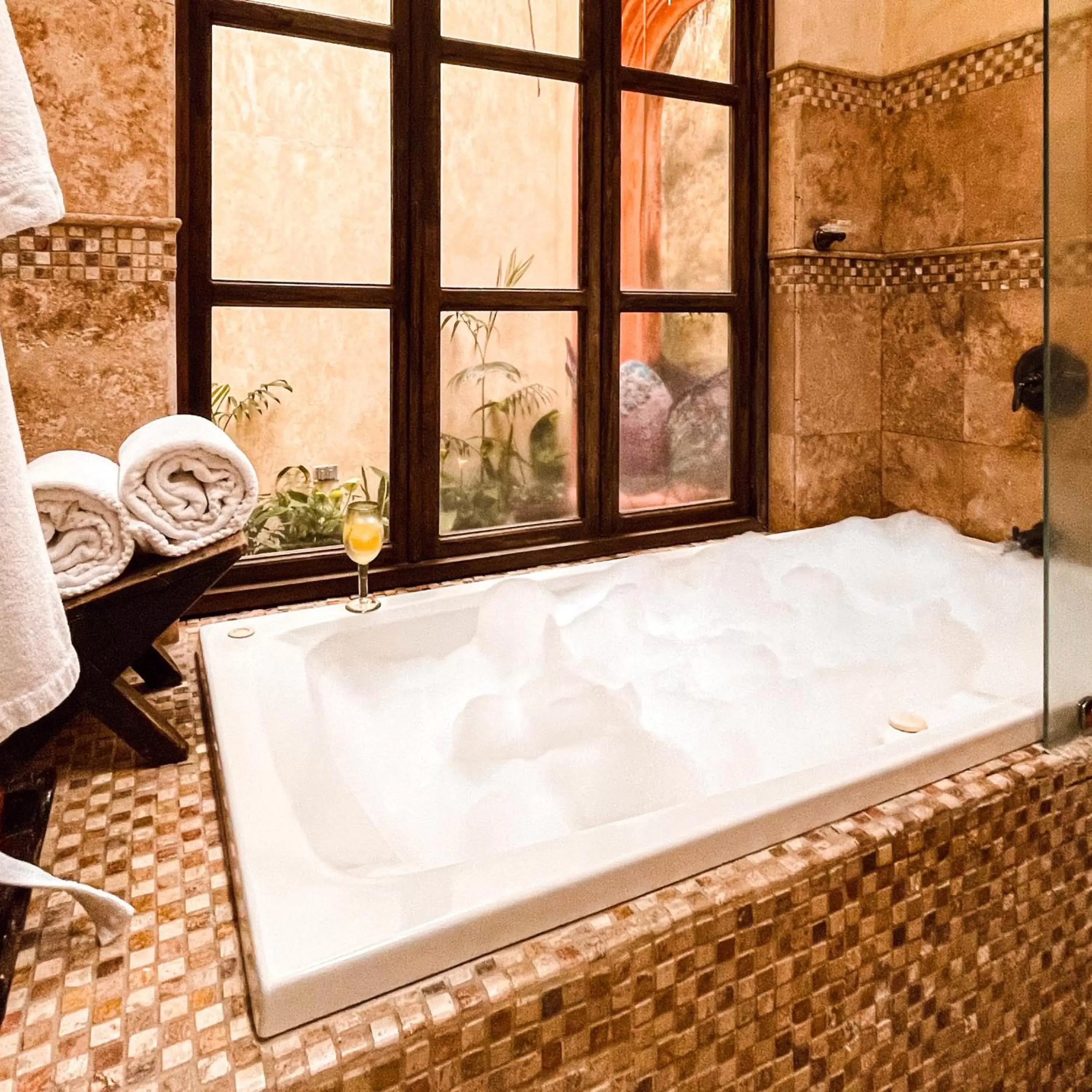 Bath, Bathroom in Posada del Angel