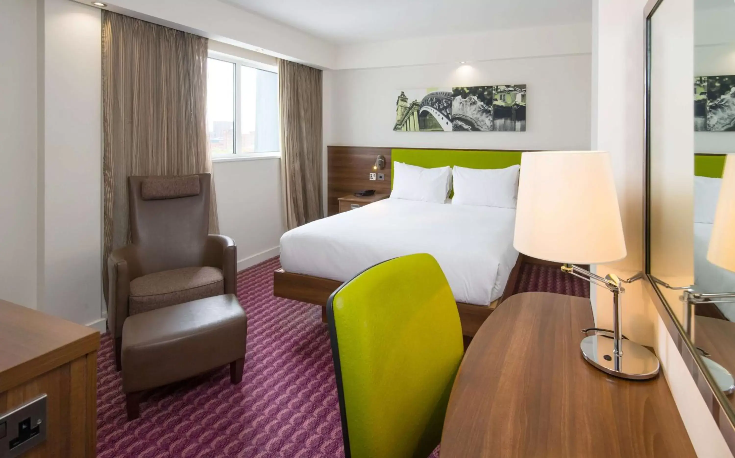 Bedroom, Bed in Hampton by Hilton Birmingham Jewellery Quarter