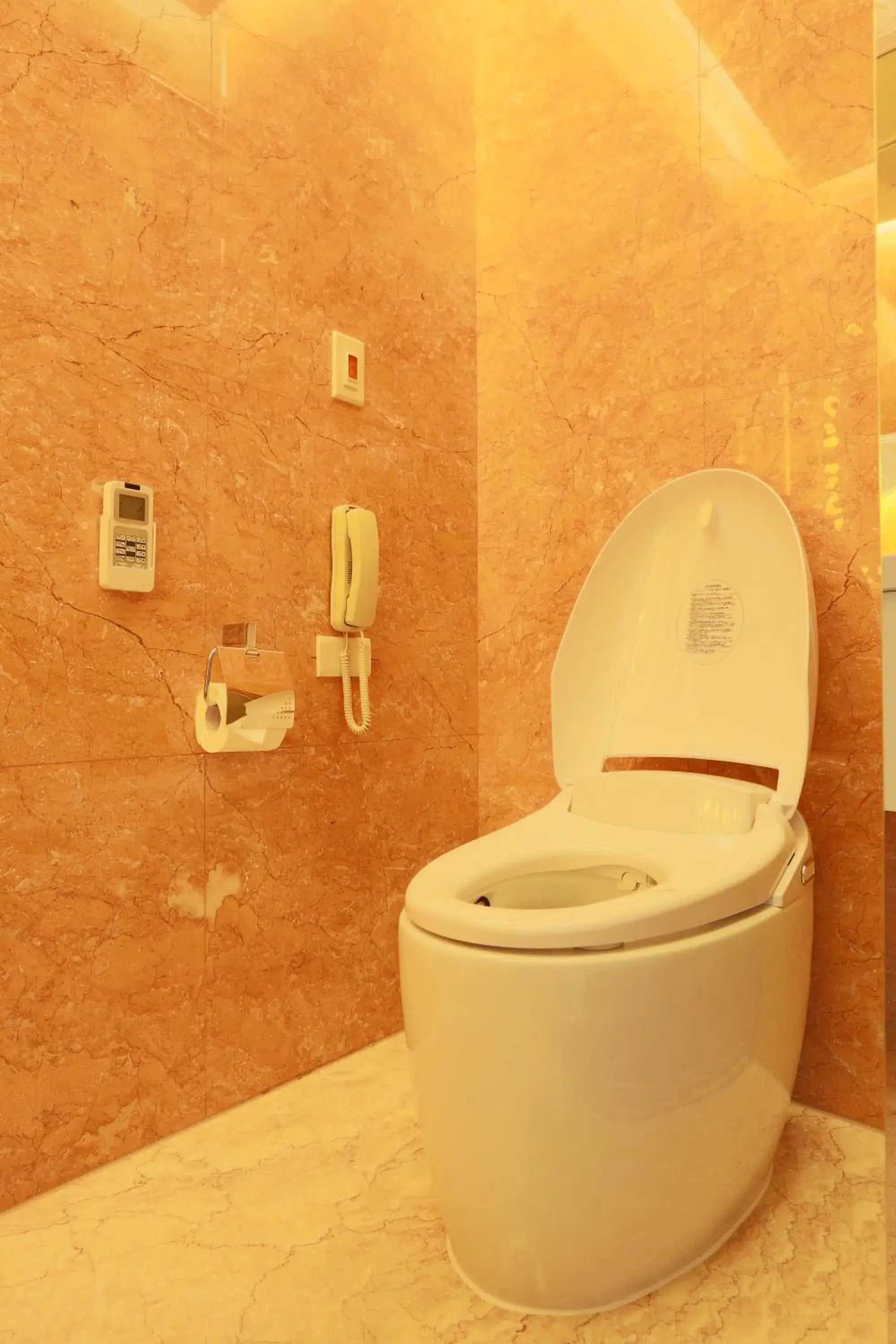 Toilet, Bathroom in Happiness Inn Xinzhuang