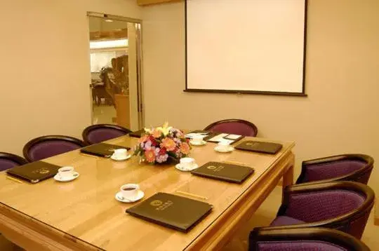 Business facilities in Kai Du Hotel