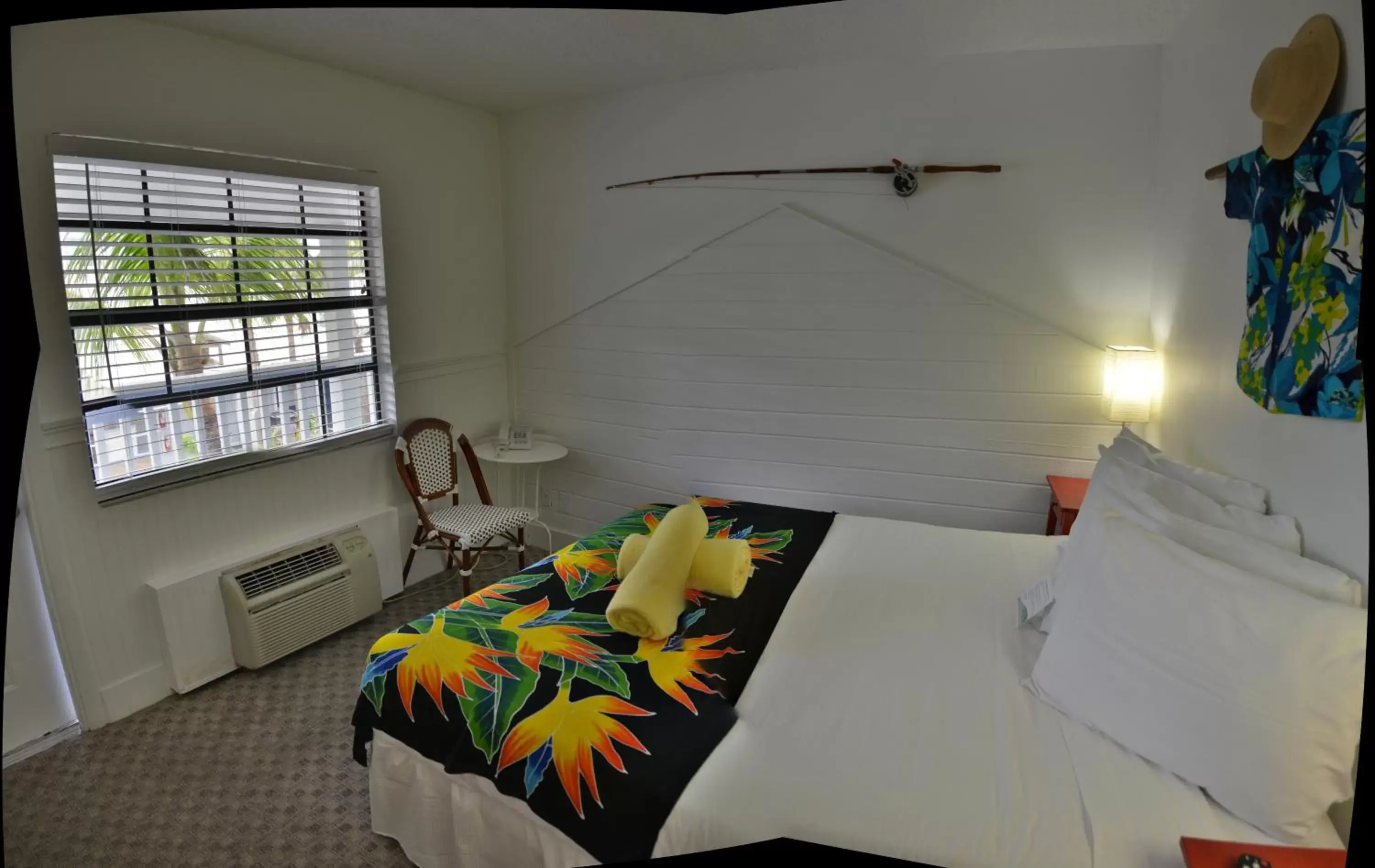 Bed in Ibis Bay Resort