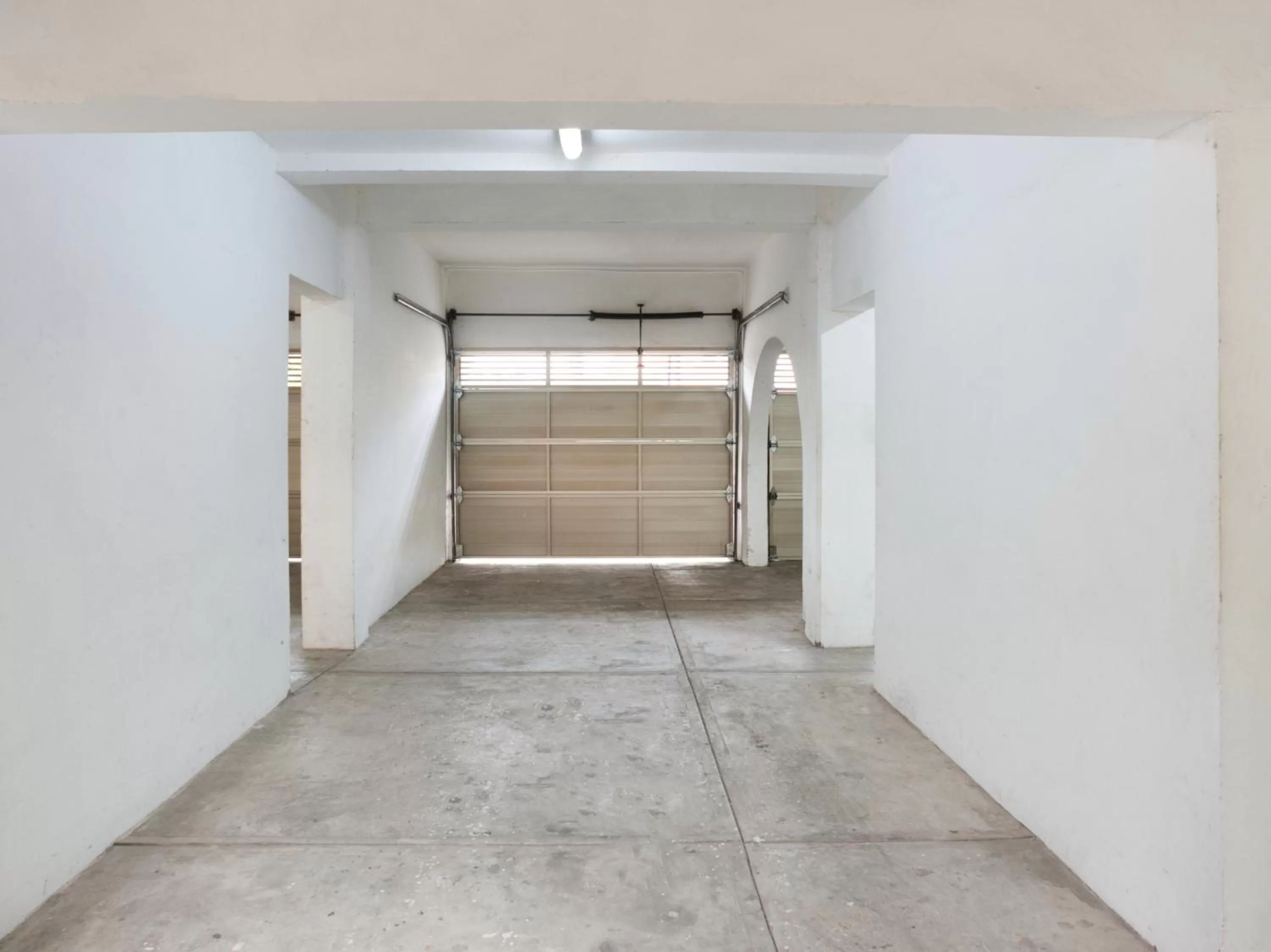 Inner courtyard view in Veracruz Suites Hotel