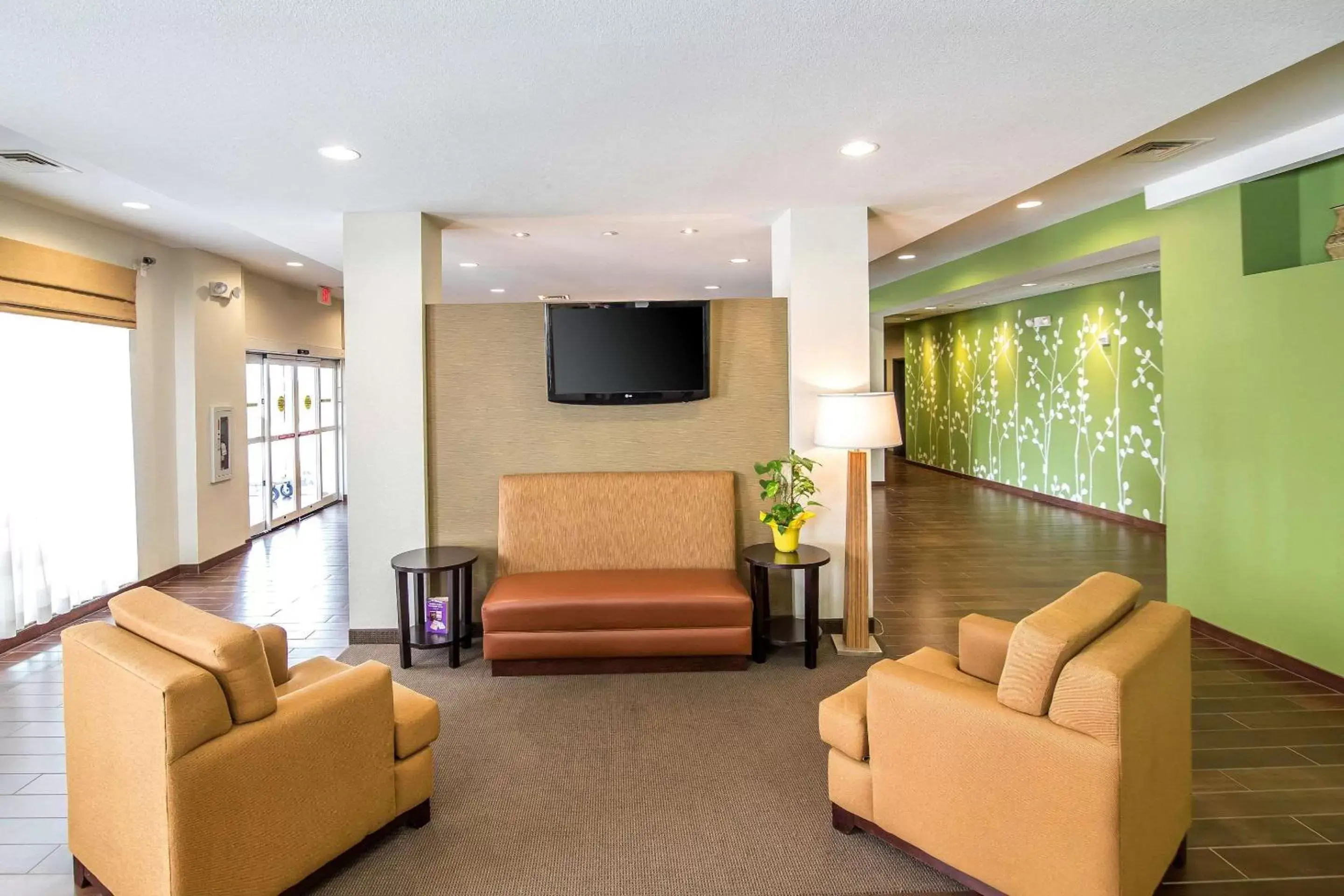 Lobby or reception, Seating Area in Sleep Inn & Suites Haysville