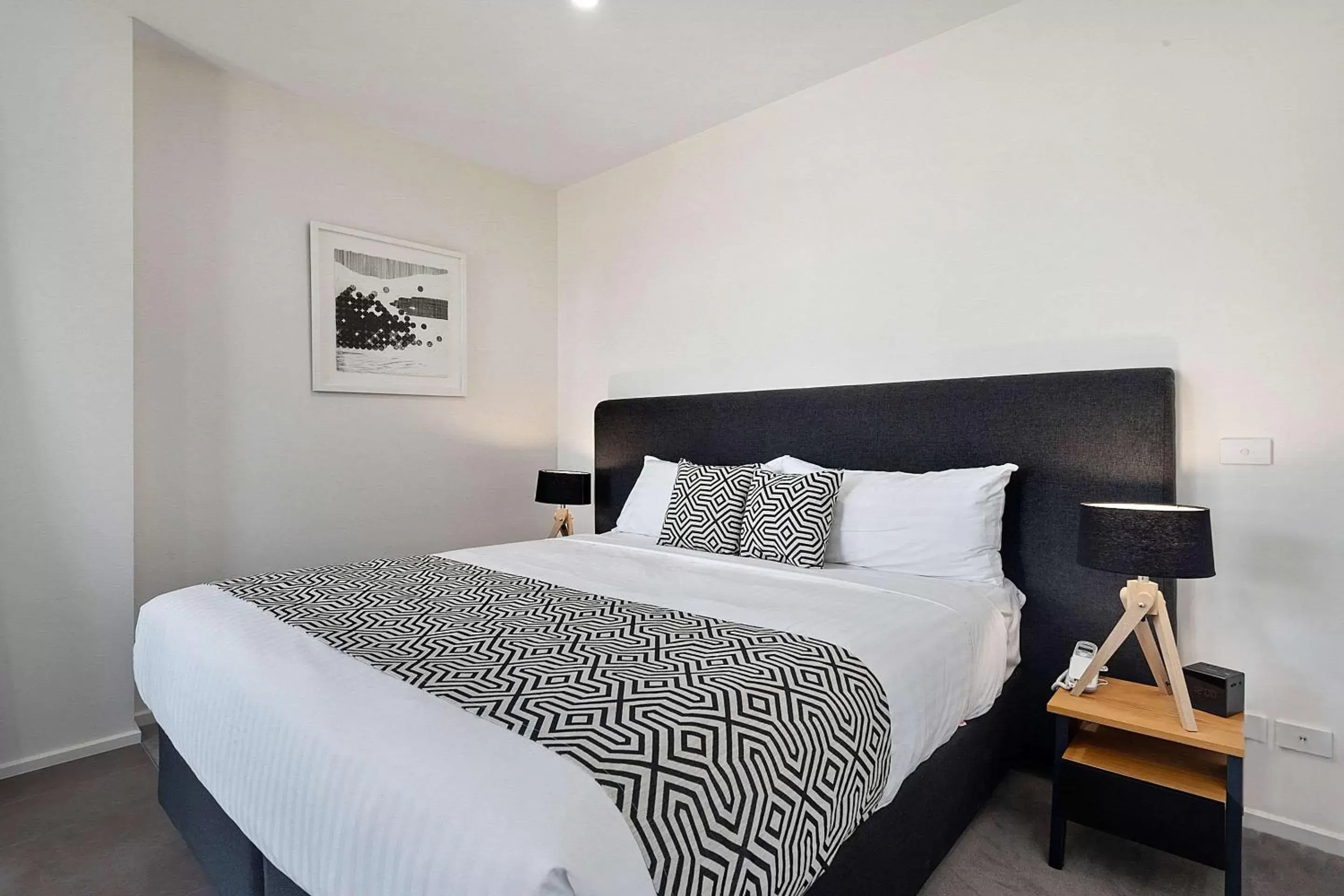 Bedroom, Bed in Quality Hotel Mildura Grand