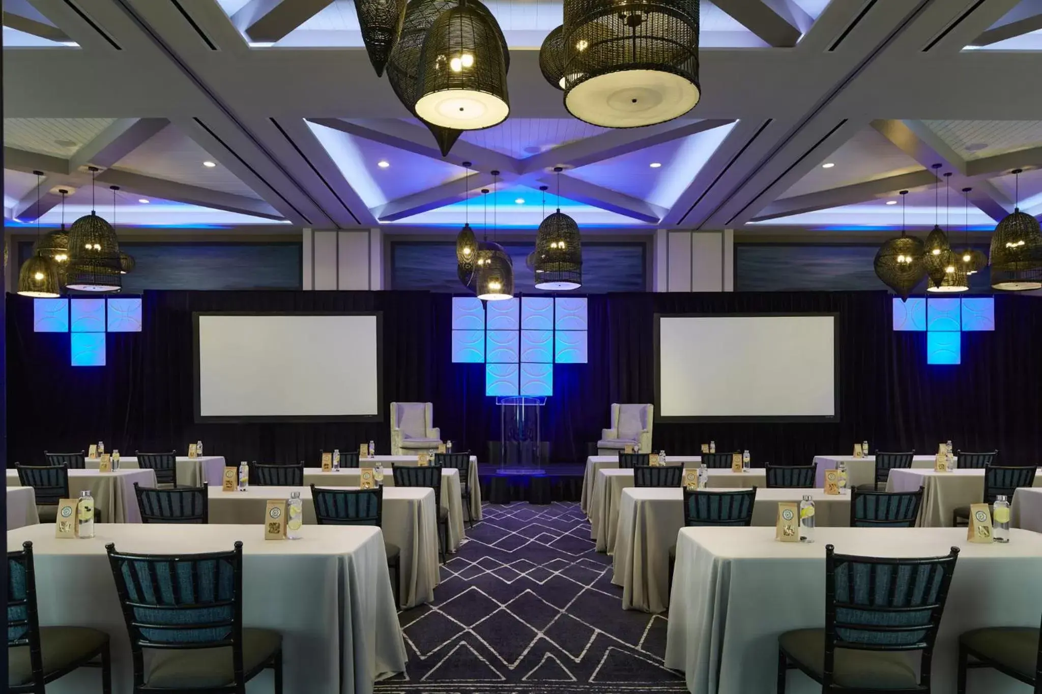 Meeting/conference room in Kimpton Shorebreak Huntington Beach Resort, an IHG Hotel