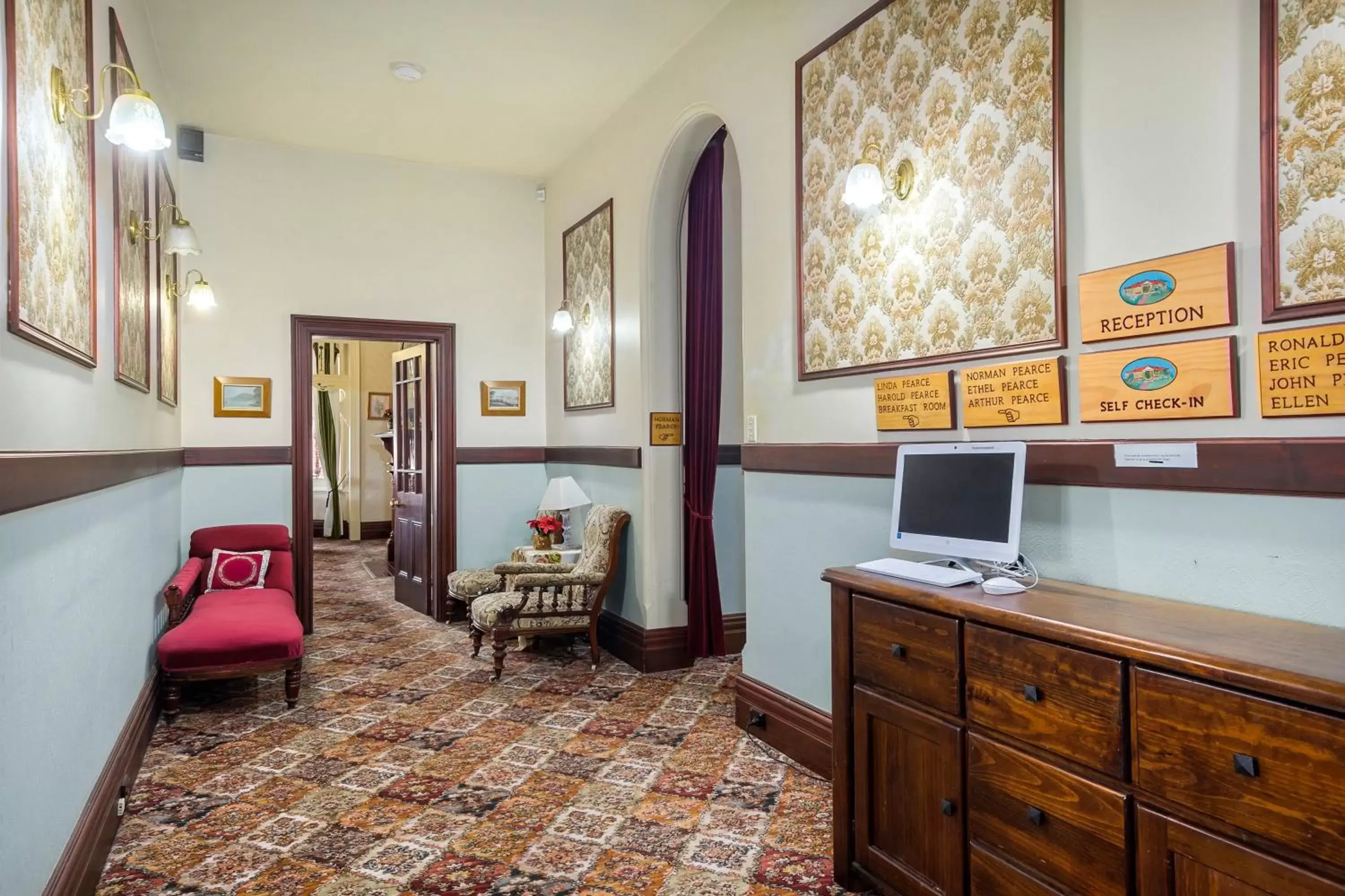 Lobby or reception, Bed in Orana House Lobby or reception, Bed in Orana House