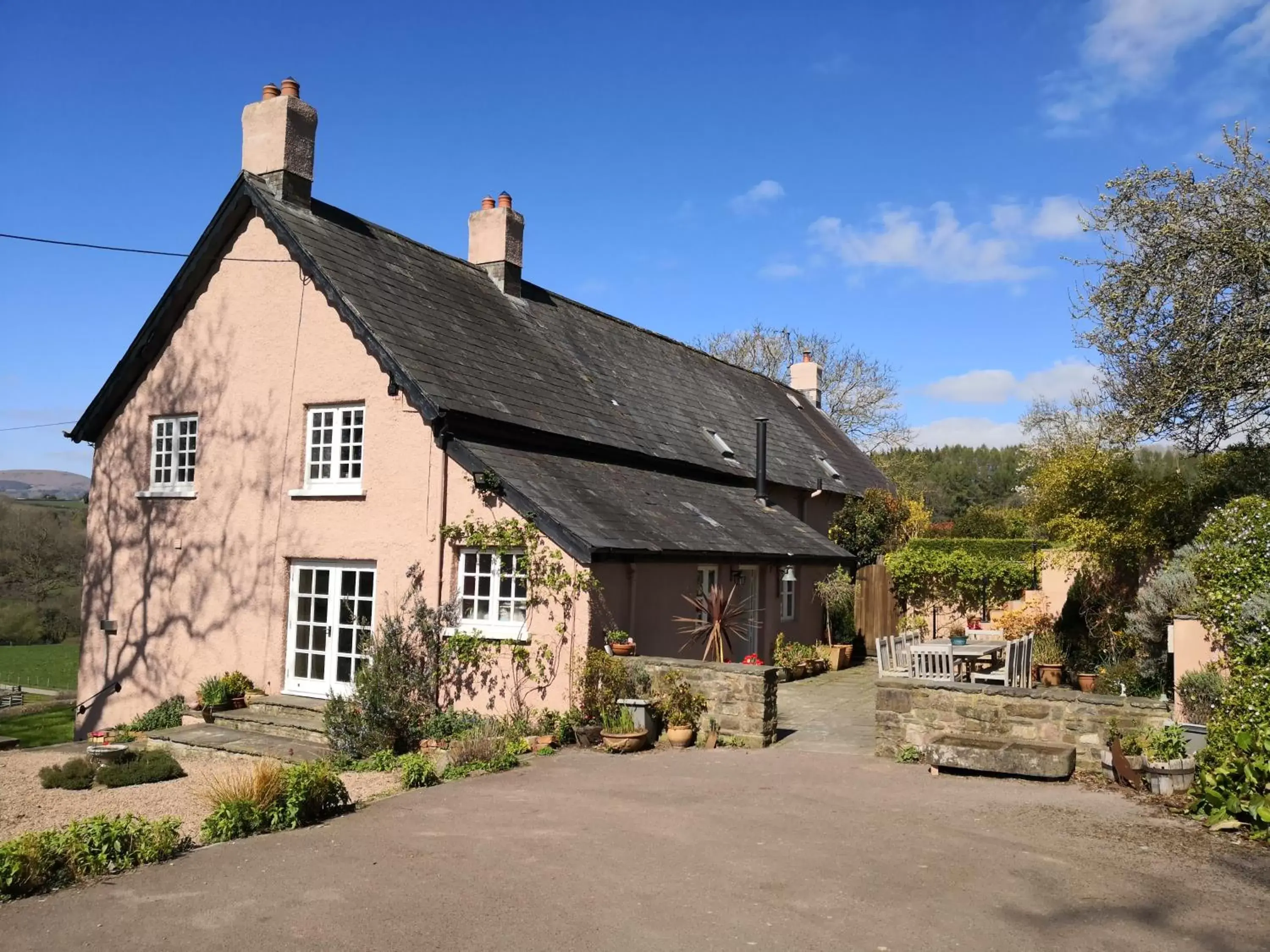 Property Building in Walnut Tree Farm