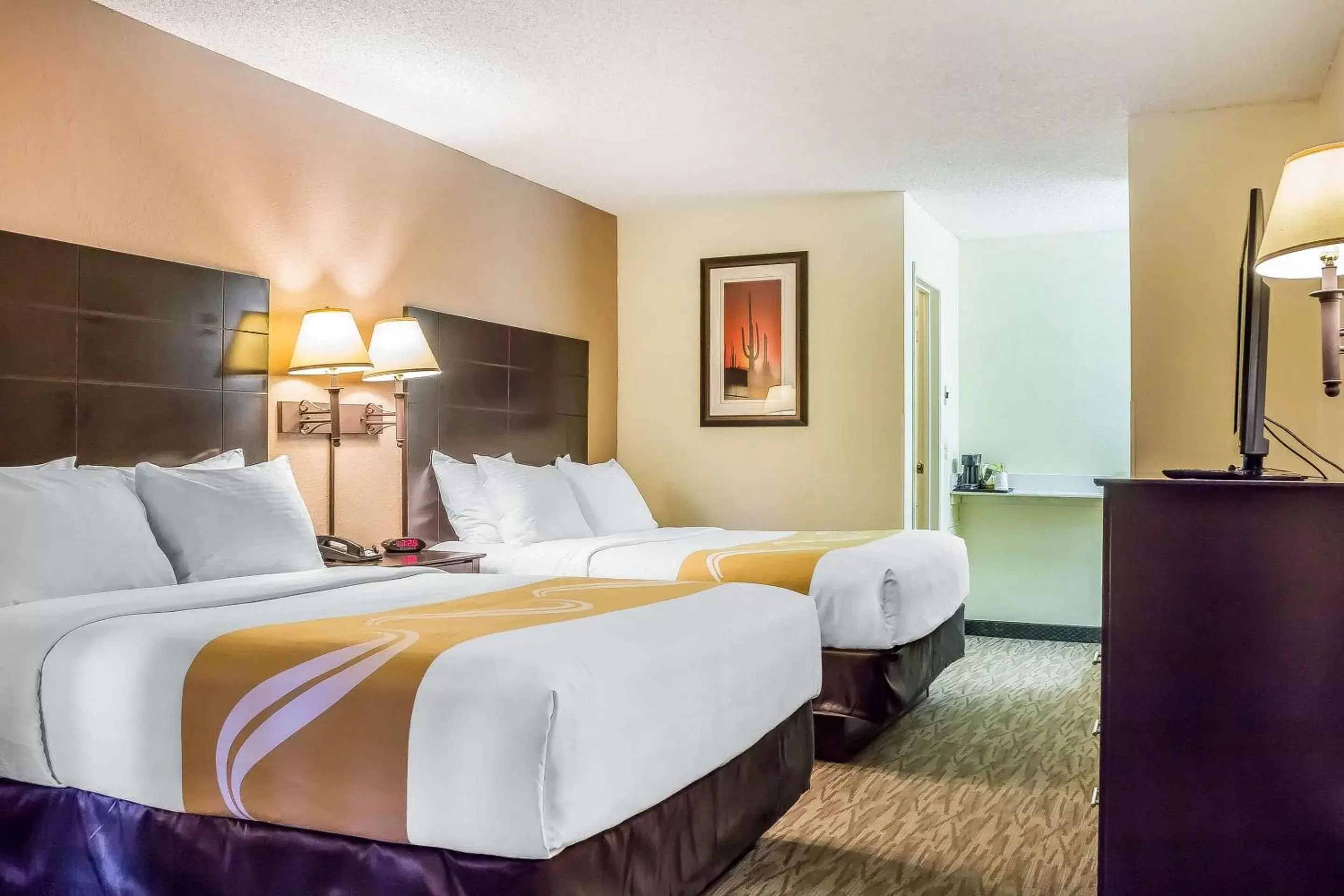 Queen Room with Two Queen Beds in Quality Inn Pinetop Lakeside