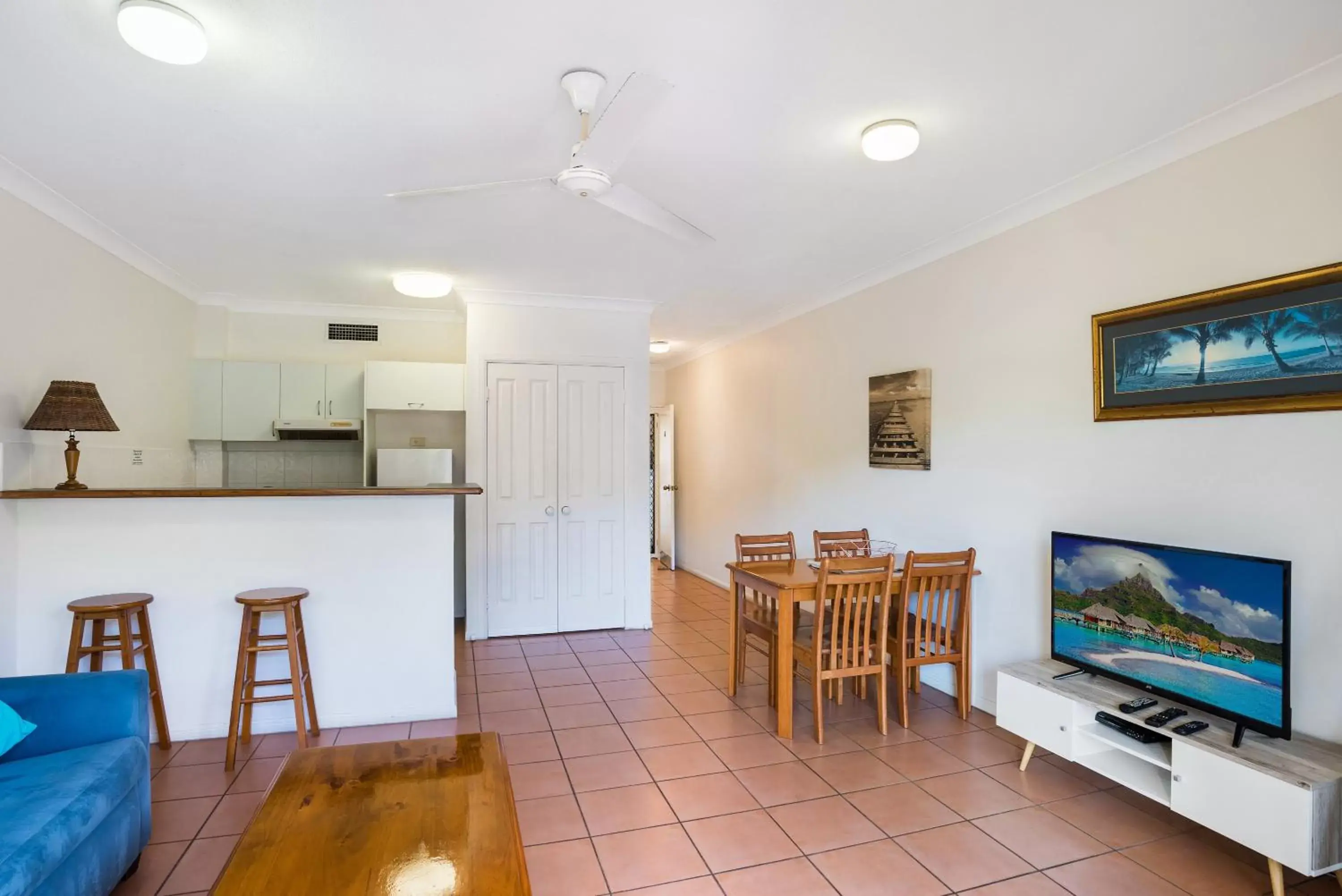 Living room, Dining Area in The York Beachfront Holiday Apartments