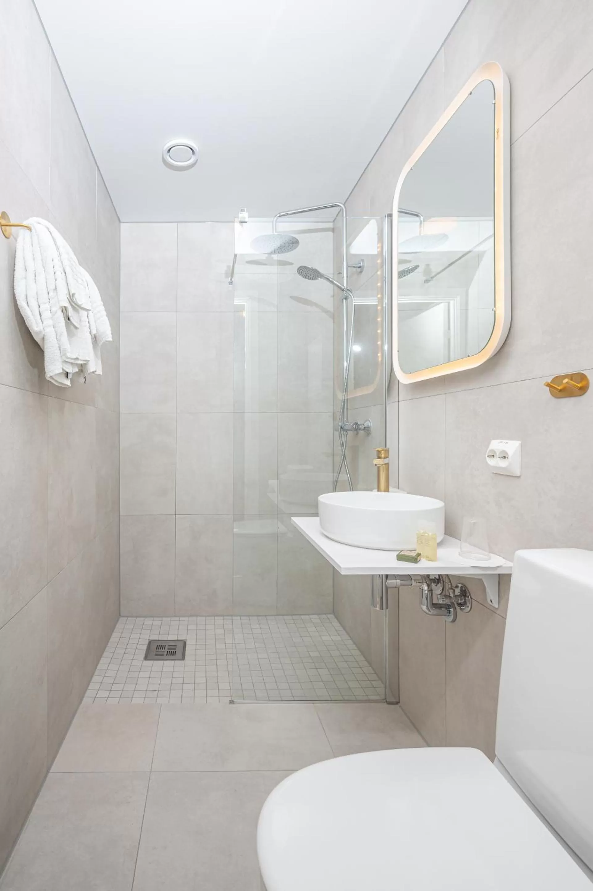 Shower in GamlaVærket Gjæstgiveri og Tracteringssted