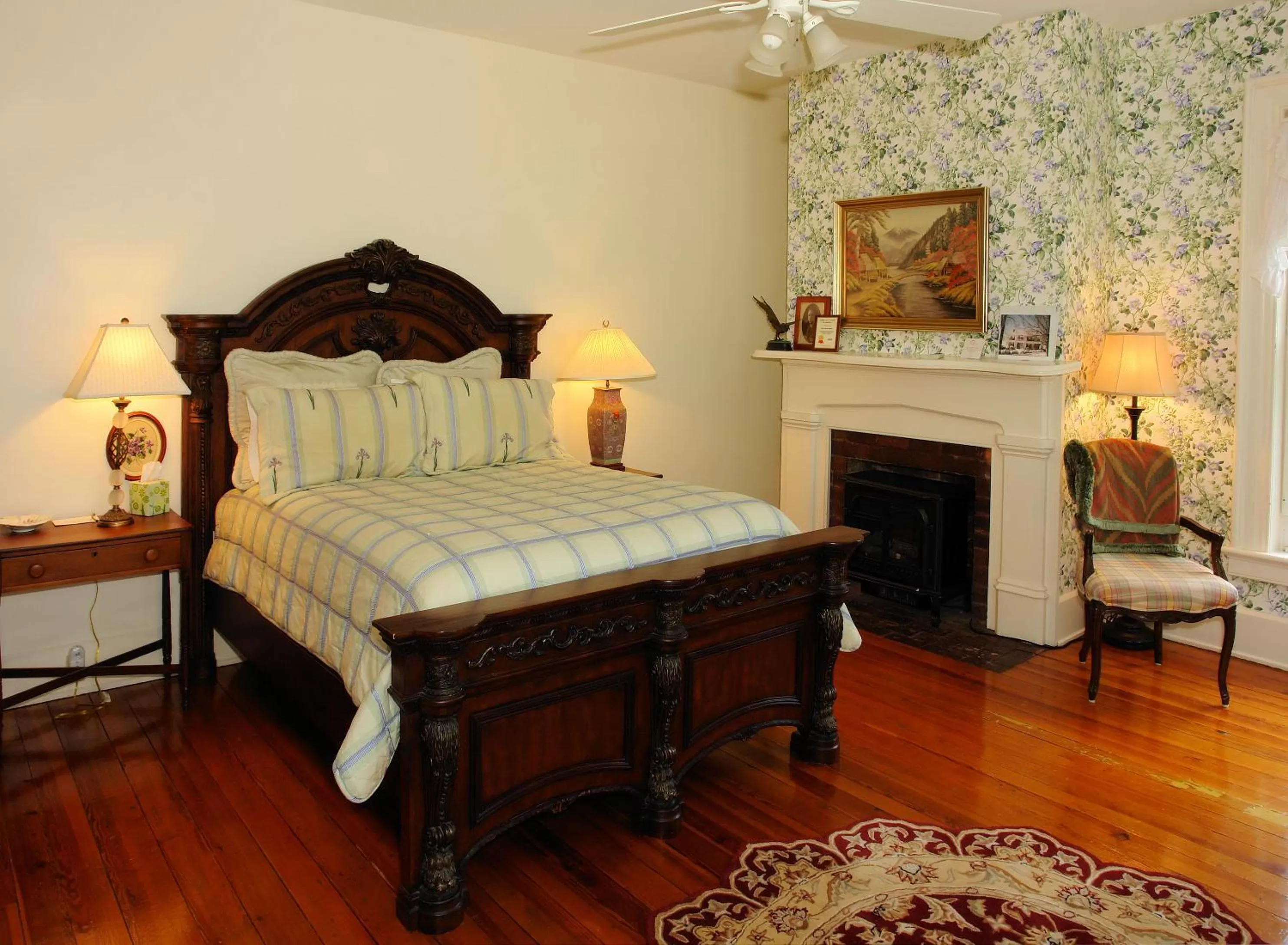 Bedroom, Bed in Rockwood Manor Bed & Breakfast