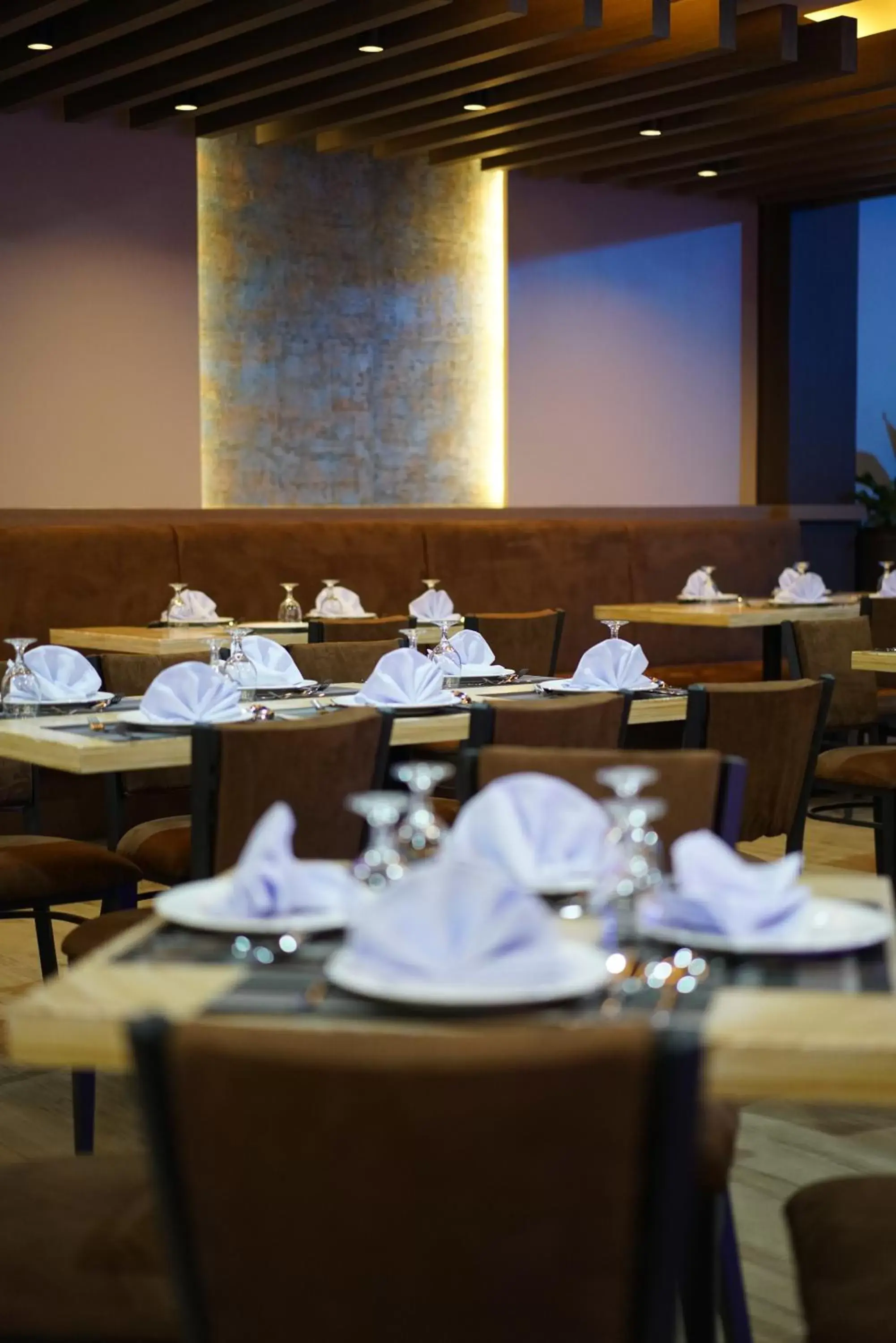 Restaurant/Places to Eat in Kew Hotel Tagbilaran
