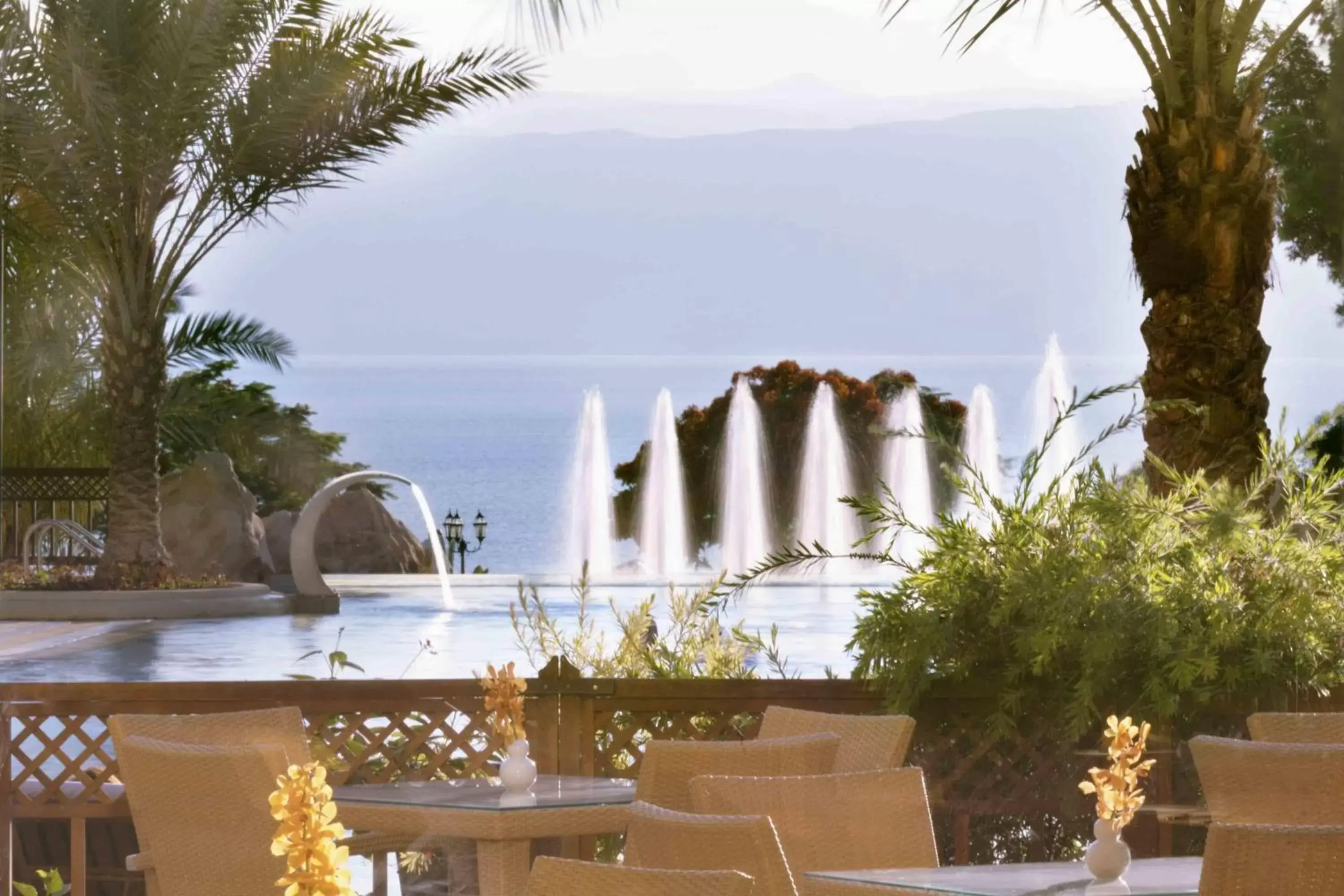 Restaurant/places to eat, Swimming Pool in Dead Sea Marriott Resort & Spa