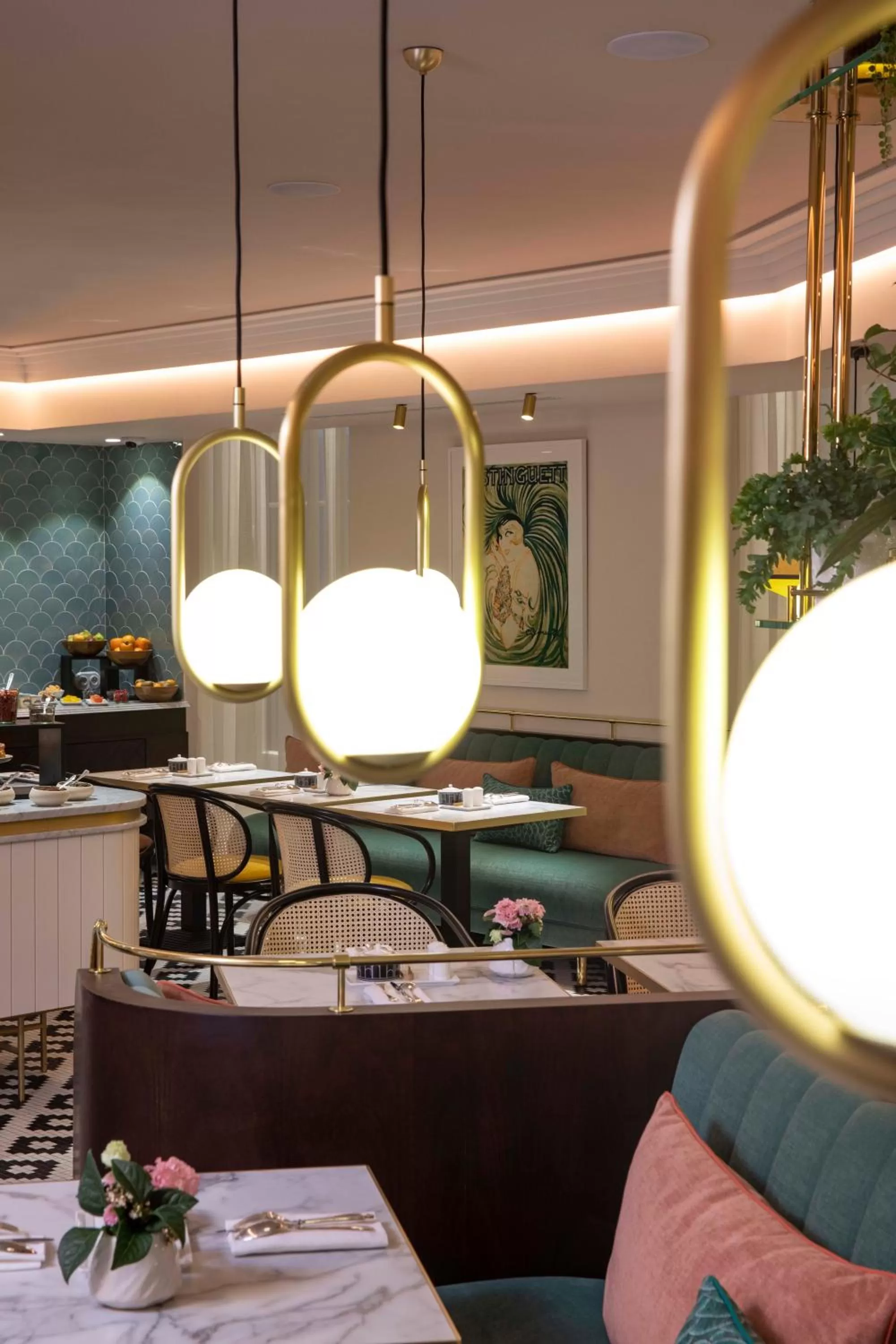 Breakfast in Maison Rouge Strasbourg Hotel & Spa, Autograph Collection