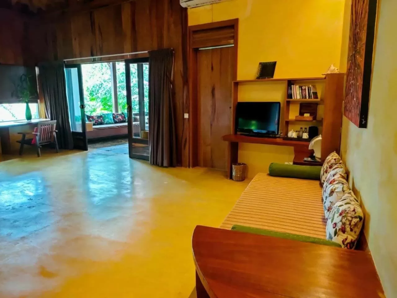 TV and multimedia in Veranda Natural Resort