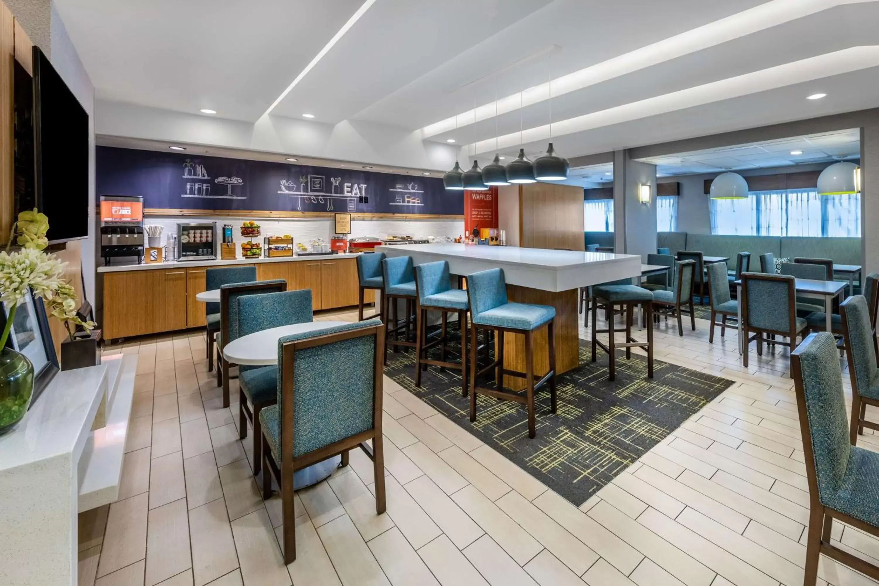 Breakfast, Restaurant/Places to Eat in Hampton Inn Richmond/Midlothian Turnpike