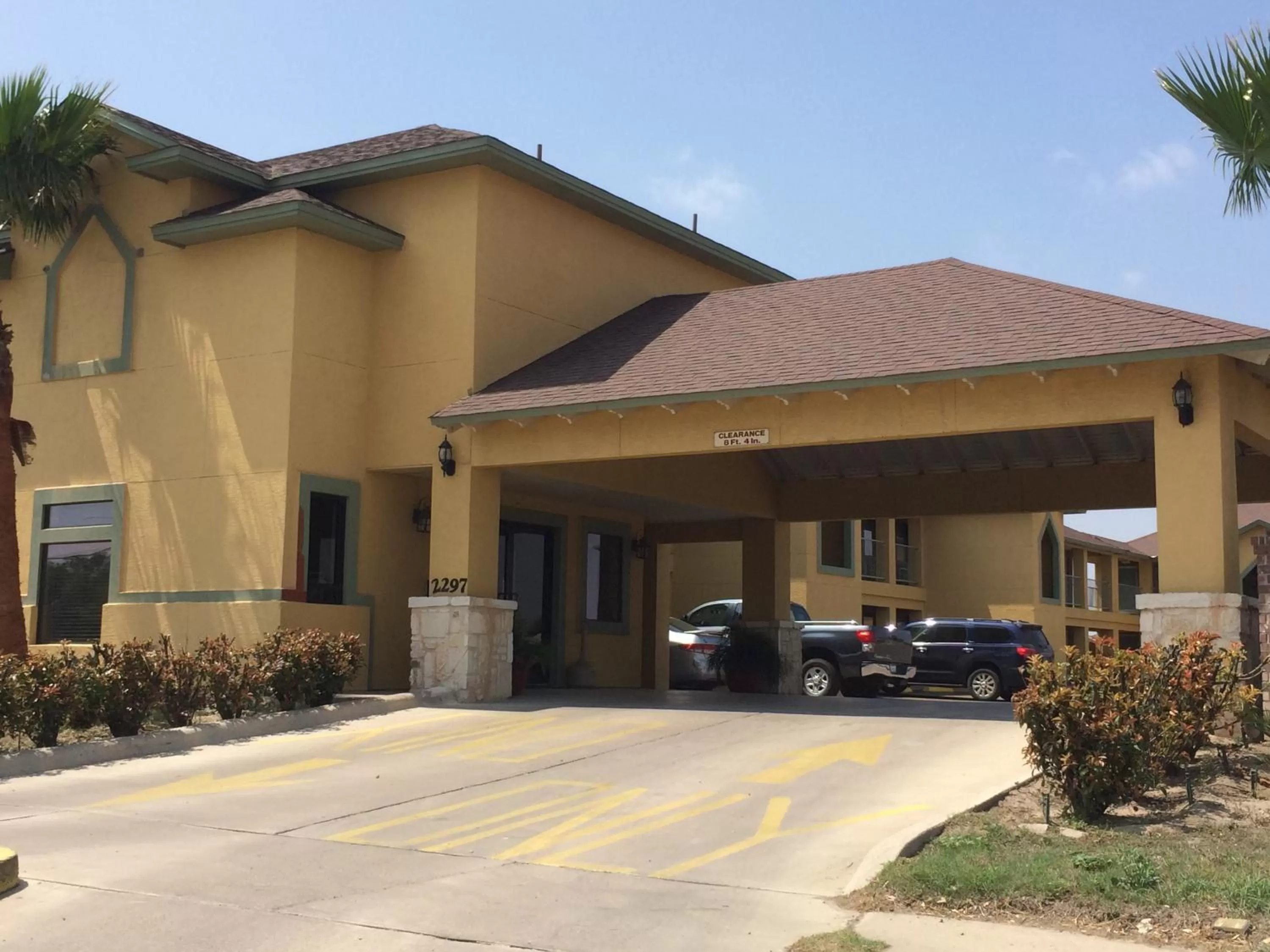 On site in Country Hill Inn & Suite Eagle Pass