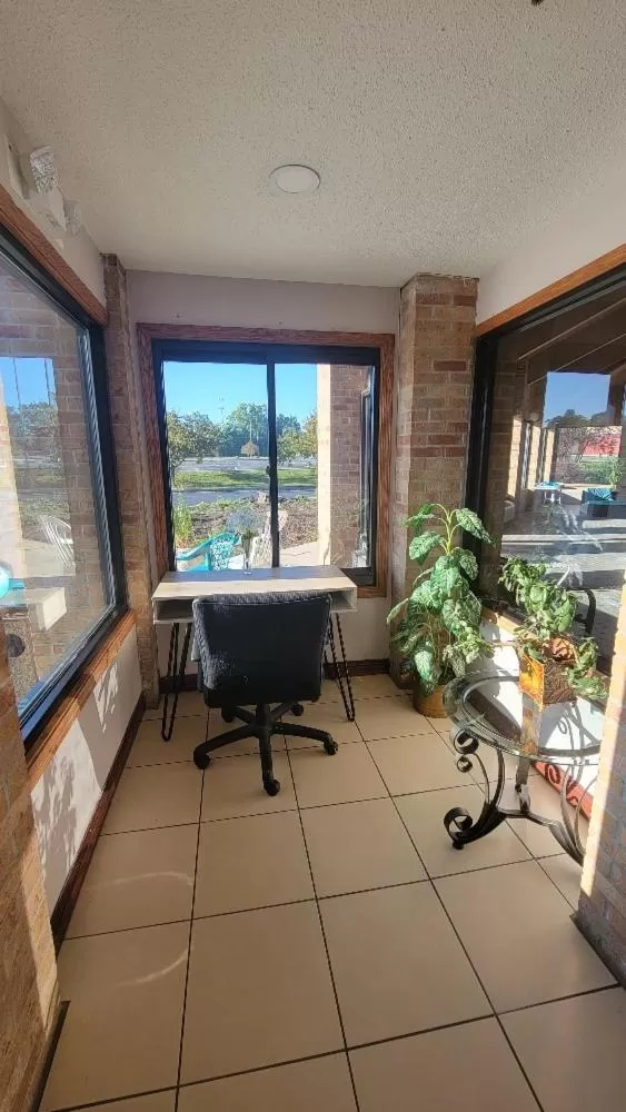 Lobby or reception, Billiards in Rodeway Inn Huntington