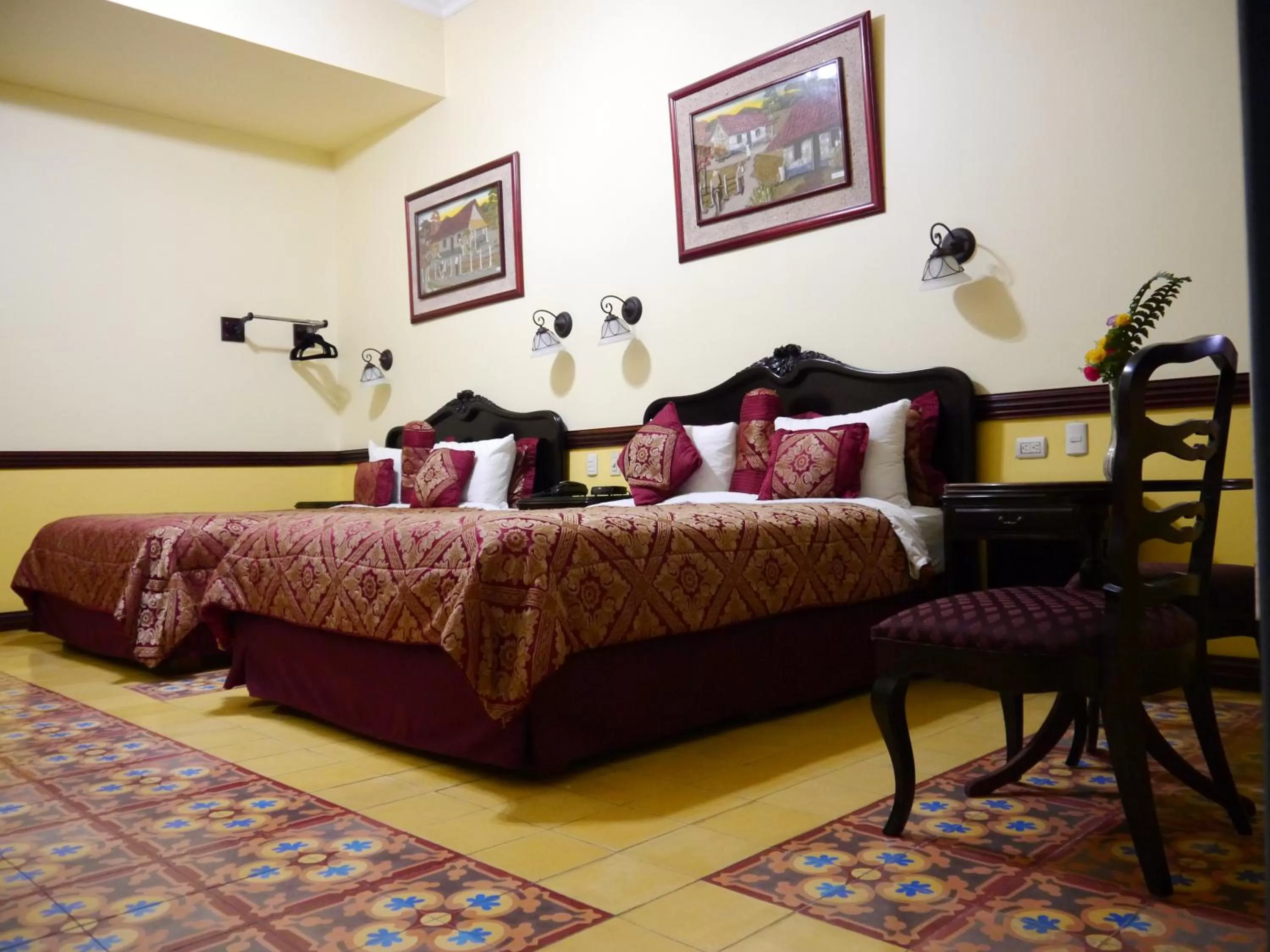 Photo of the whole room, Bed in Hotel Santo Tomas / Historical Property