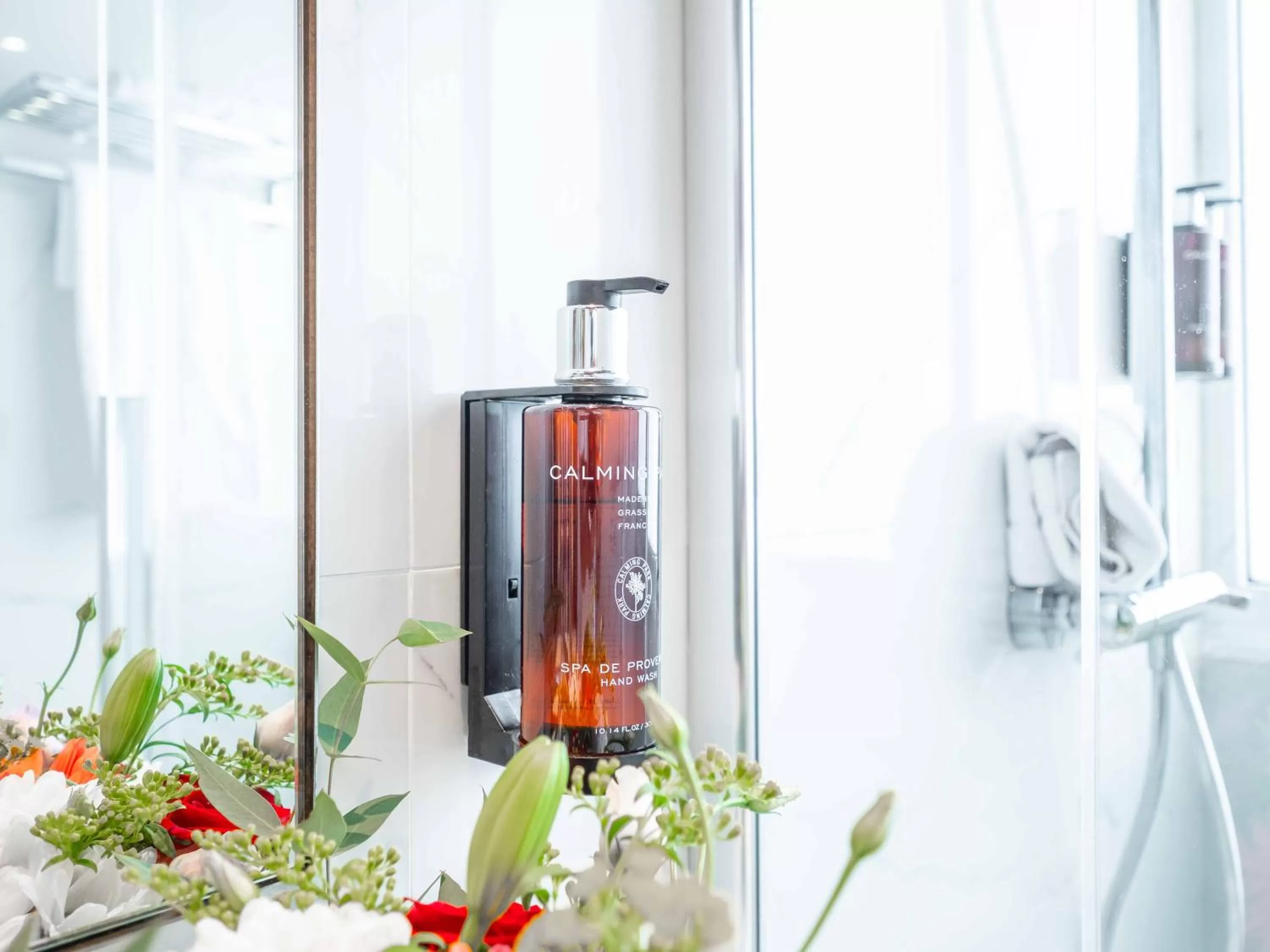 Bathroom in Vilana Hotel Boutique