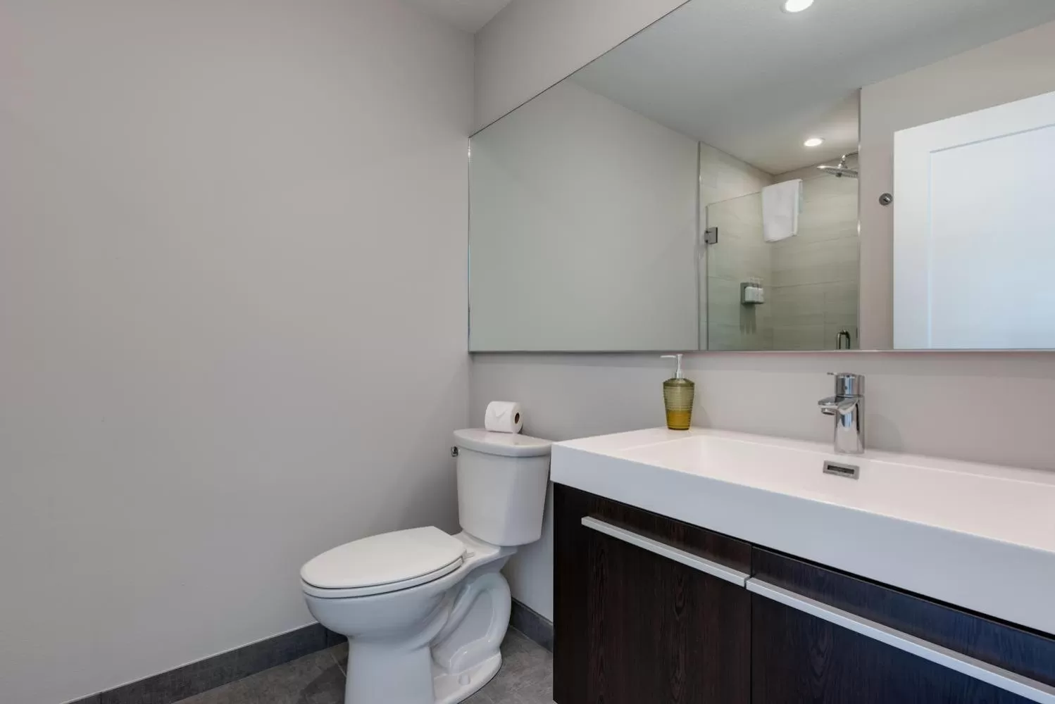 Escape Coastal Resort on Casey Key