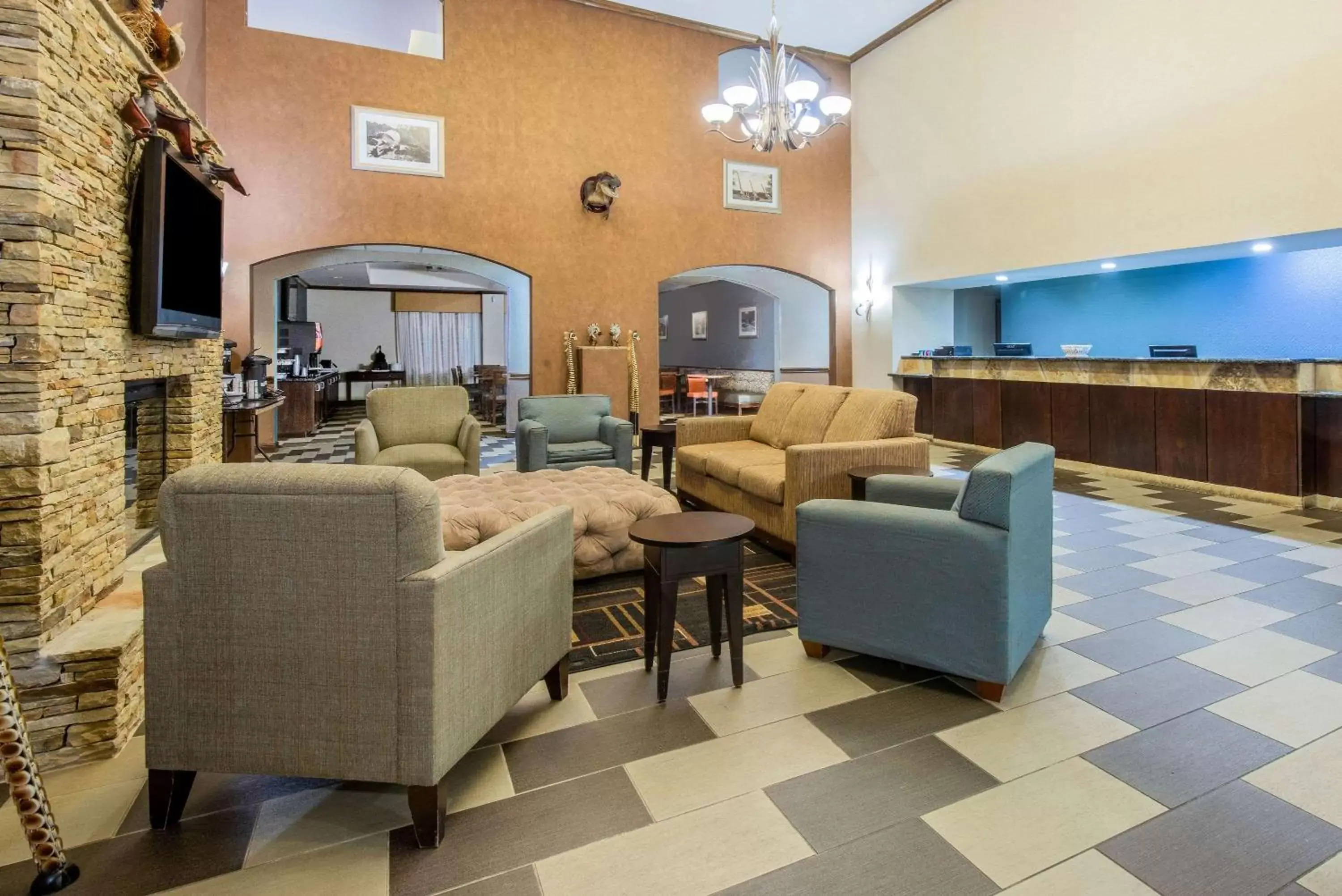 Lobby or reception in La Quinta by Wyndham Glen Rose