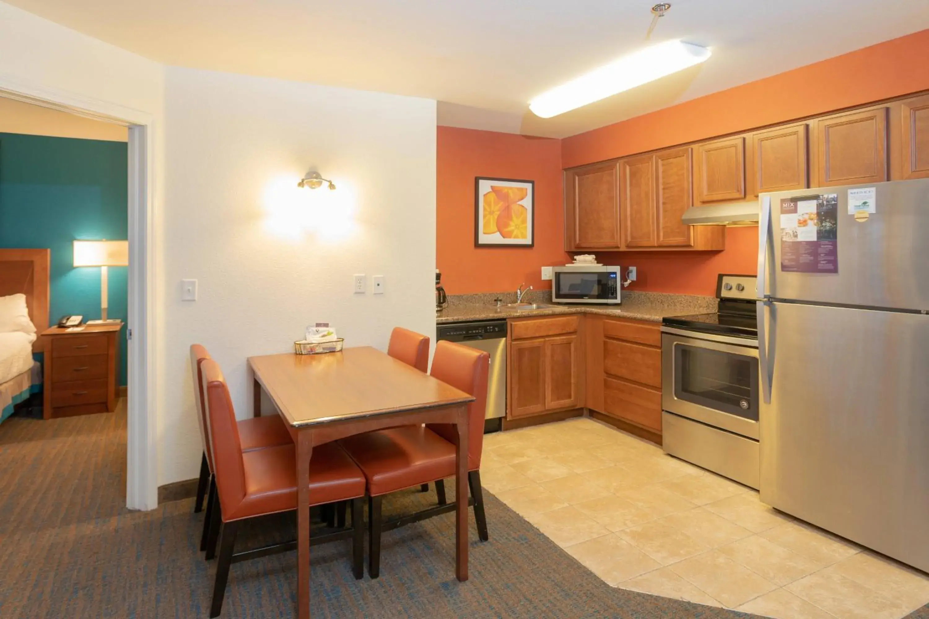 Kitchen or kitchenette, Kitchen/Kitchenette in Residence Inn Bozeman