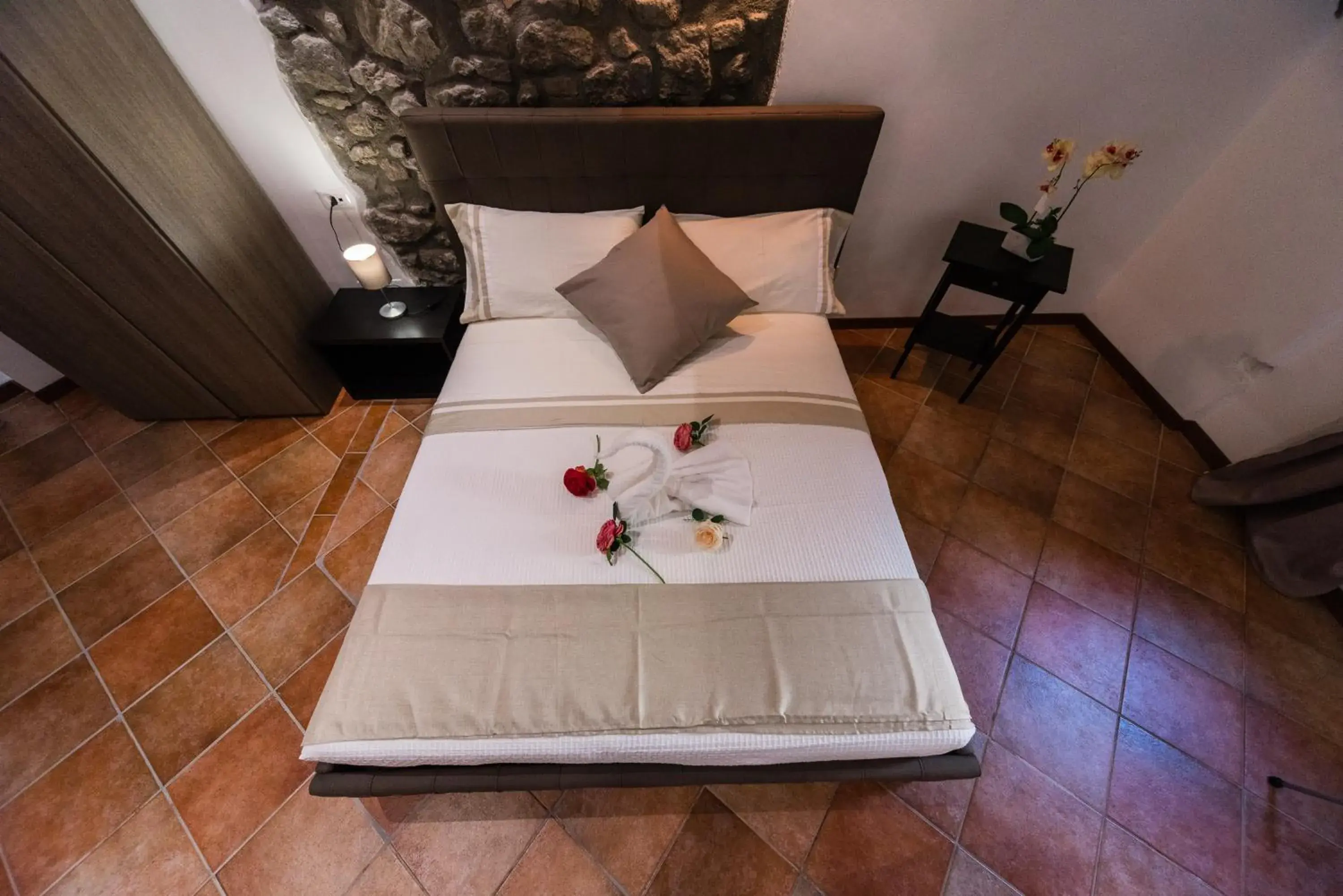 Bed in Le Undici Rose Hotel