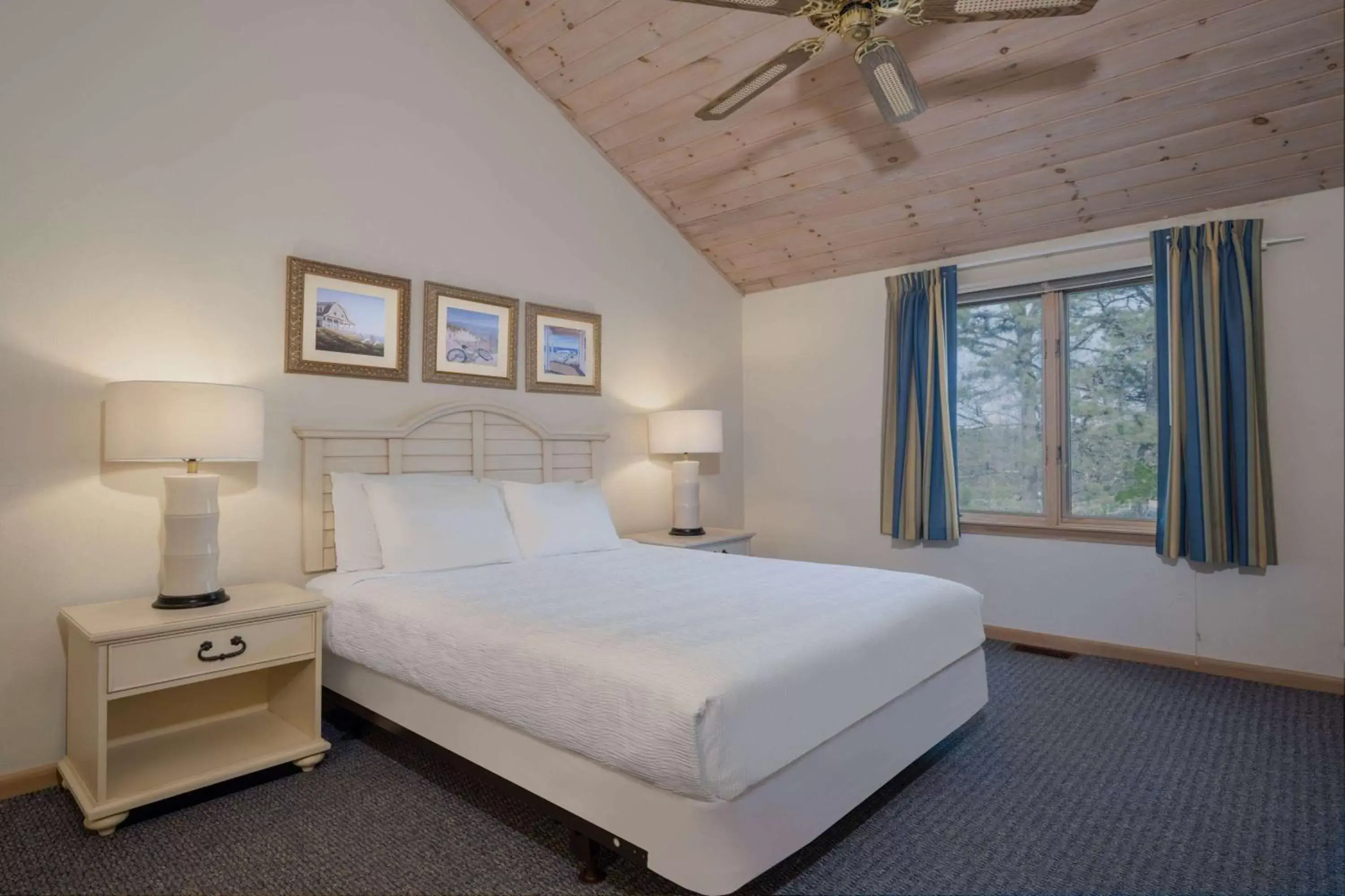 Photo of the whole room, Bed in Southcape Resort Mashpee a Ramada by Wyndham