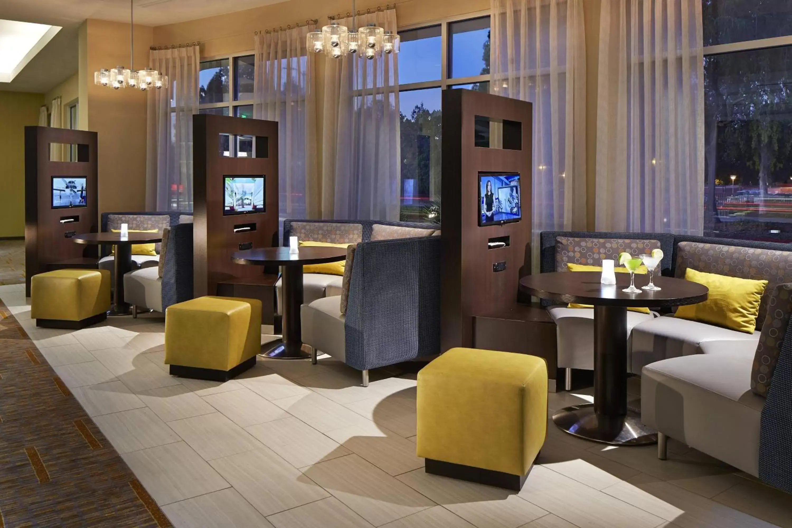 Other, Lounge/Bar in Courtyard by Marriott Sunnyvale Mountain View
