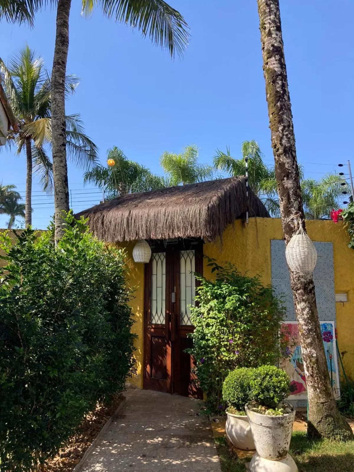 Property Building in MOA Pousada